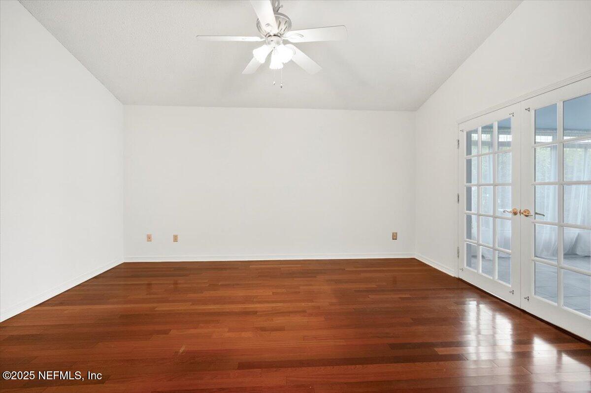 2649 L'ATRIUM Circle S