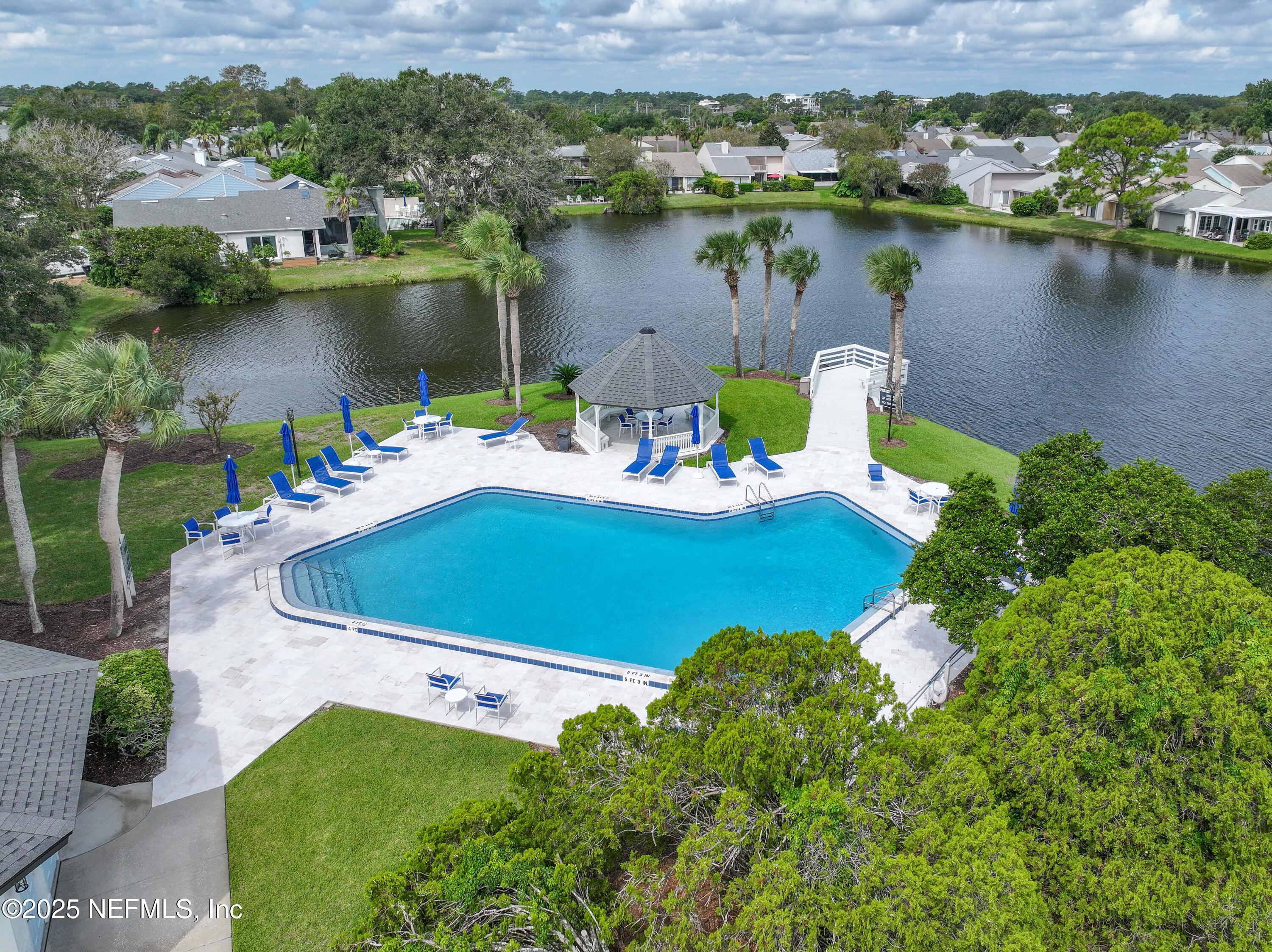 2649 L'ATRIUM Circle S