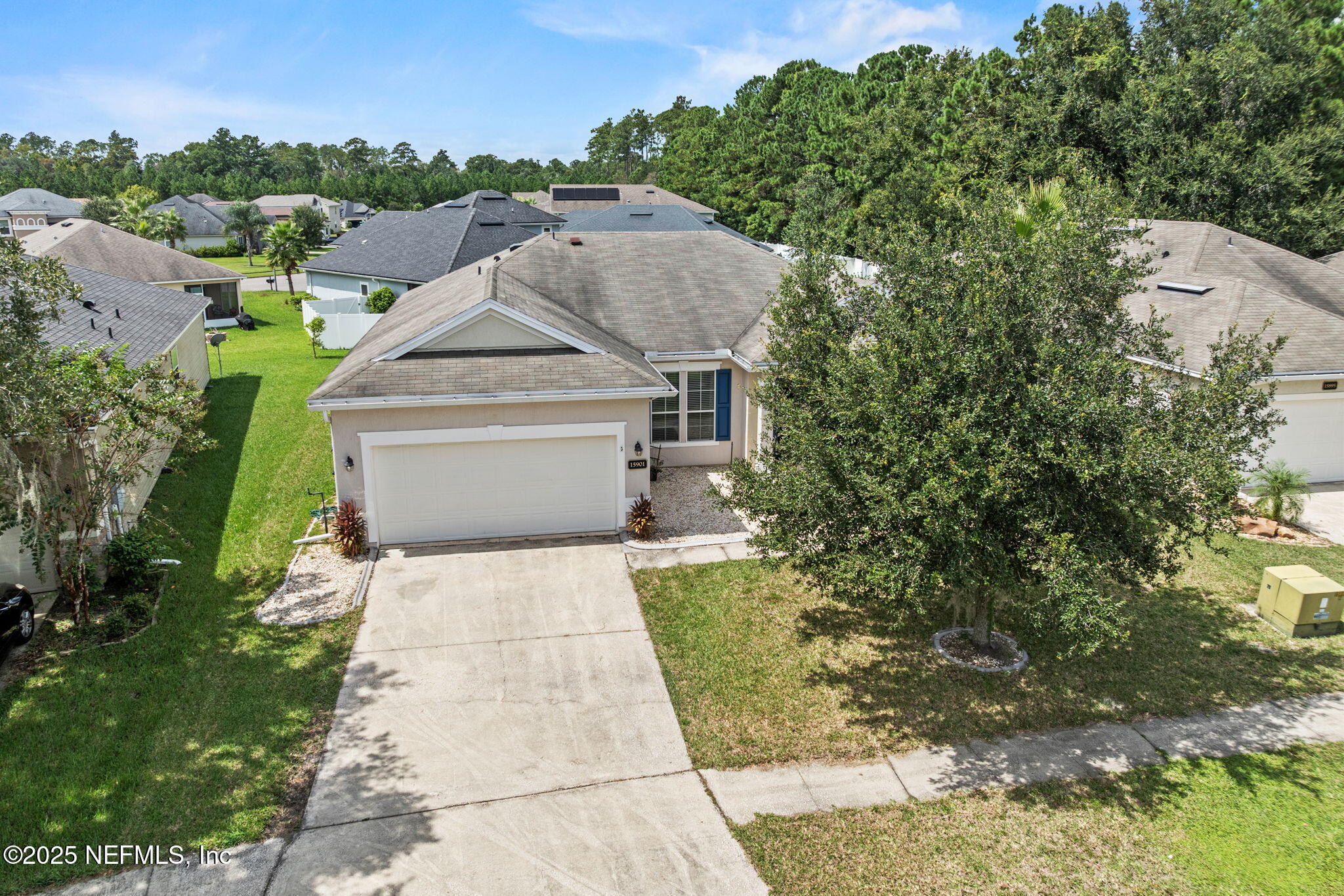 15901 LEXINGTON PARK Boulevard