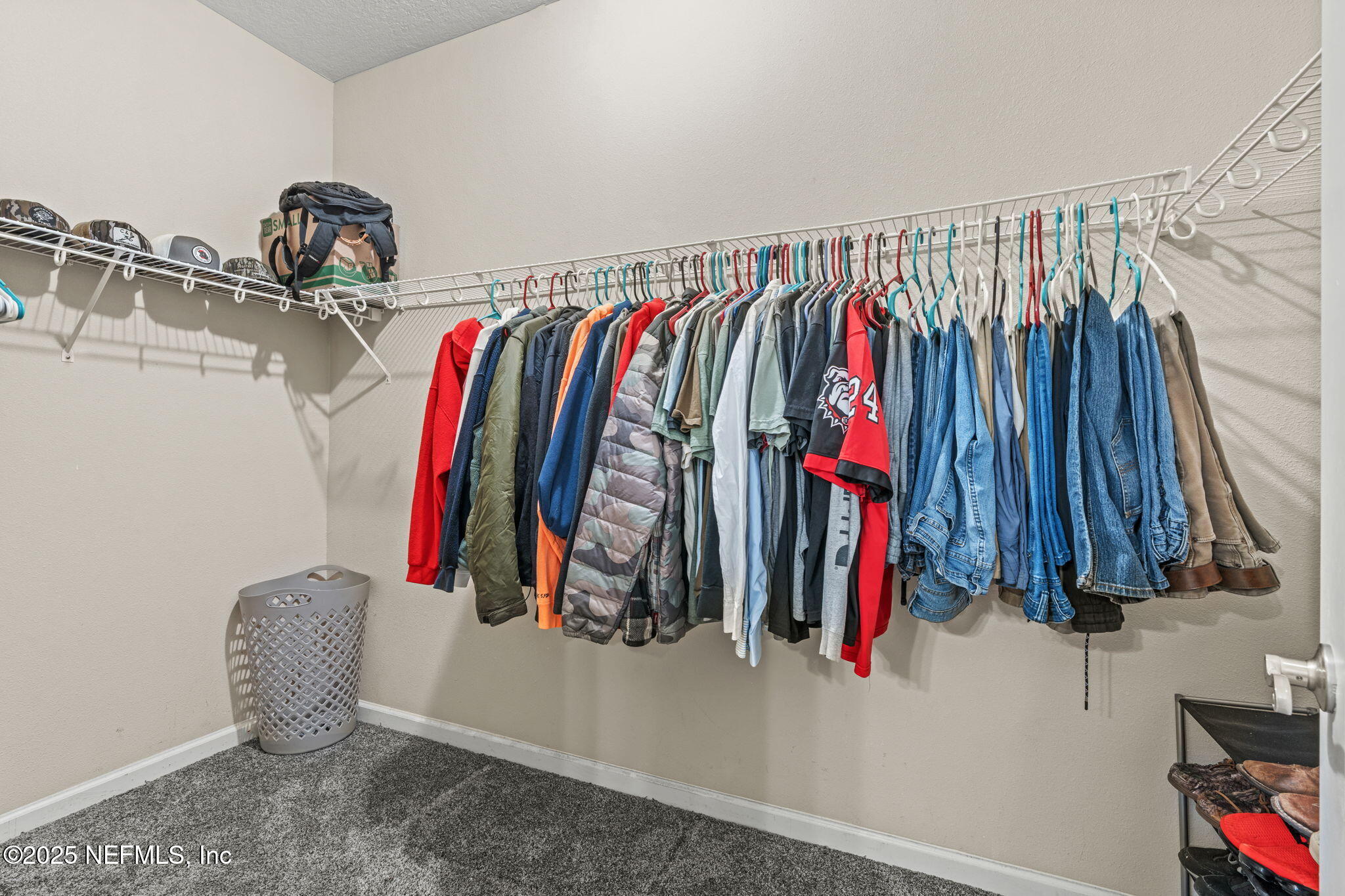 15901 LEXINGTON PARK Boulevard