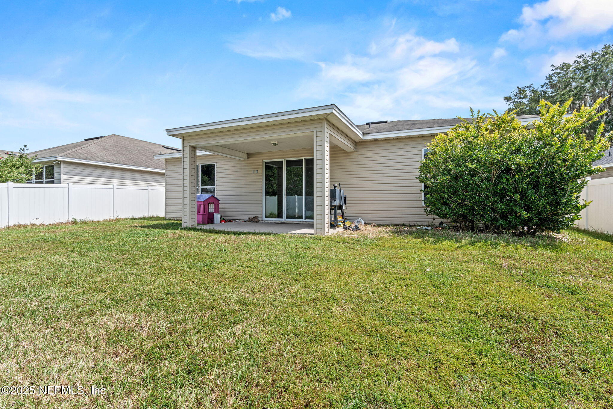 15901 LEXINGTON PARK Boulevard