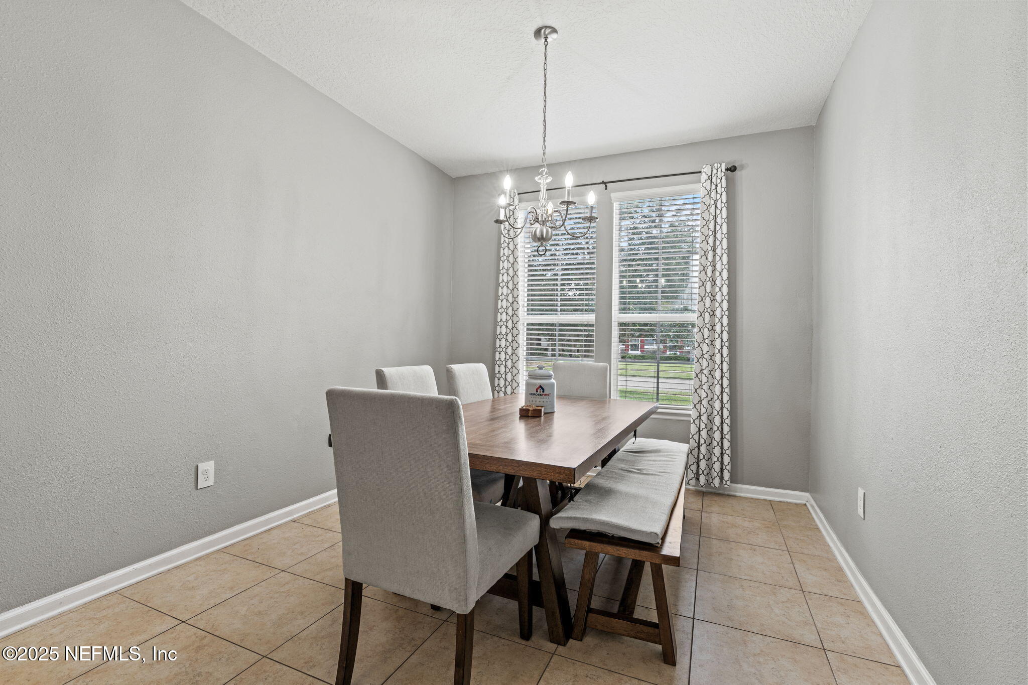 15901 LEXINGTON PARK Boulevard