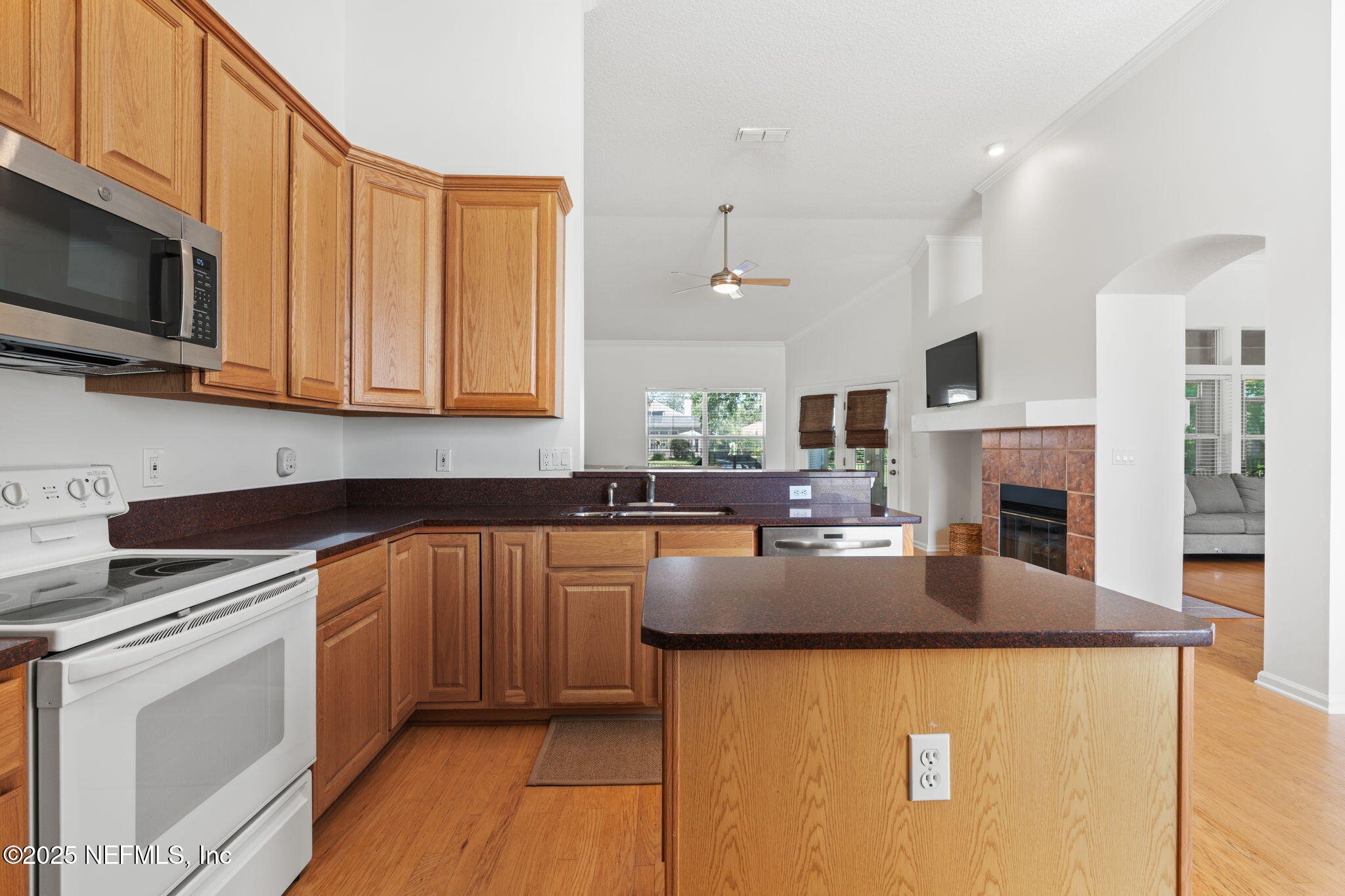 13947 SOUND OVERLOOK Drive S