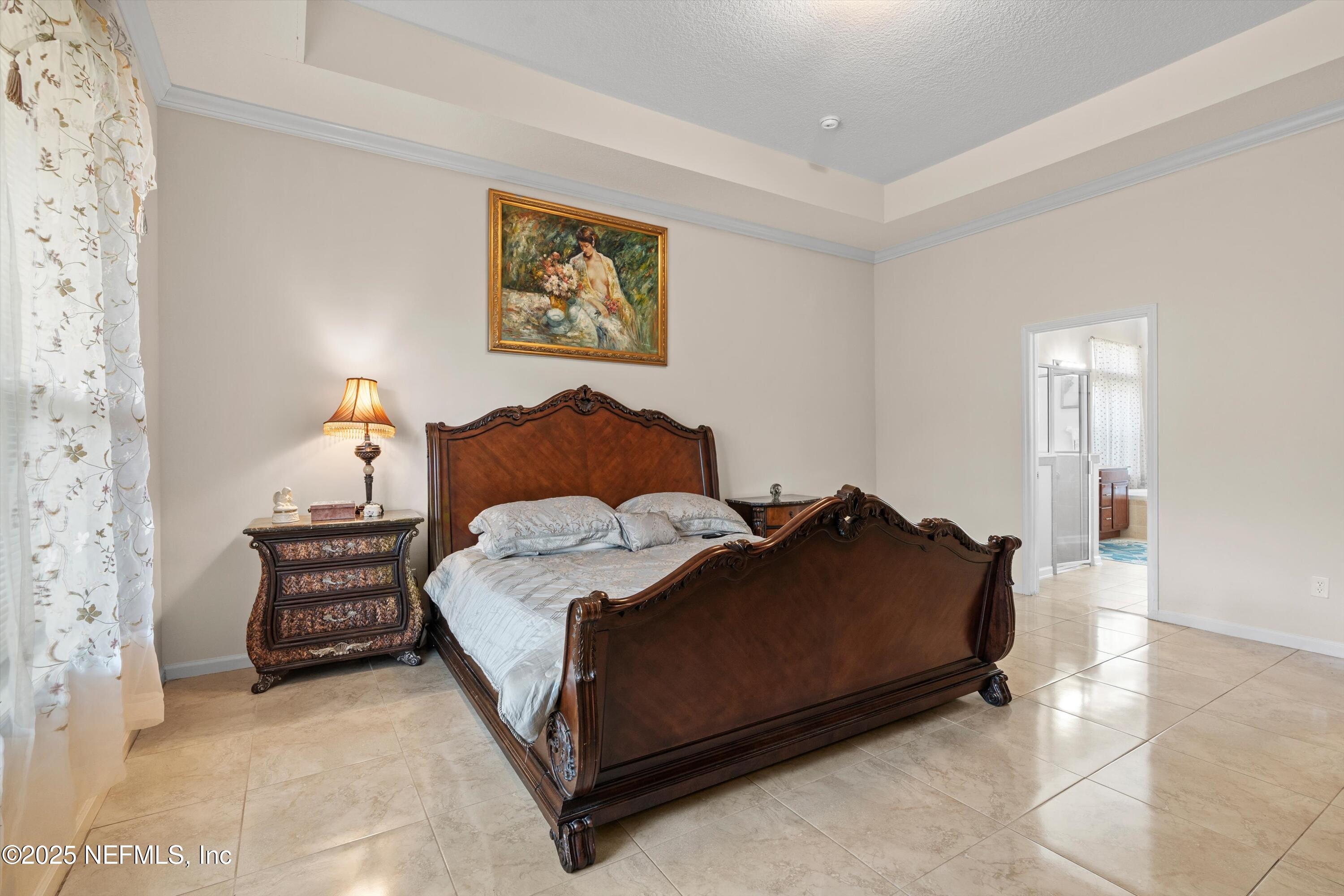 1016 GREEN PINE Circle