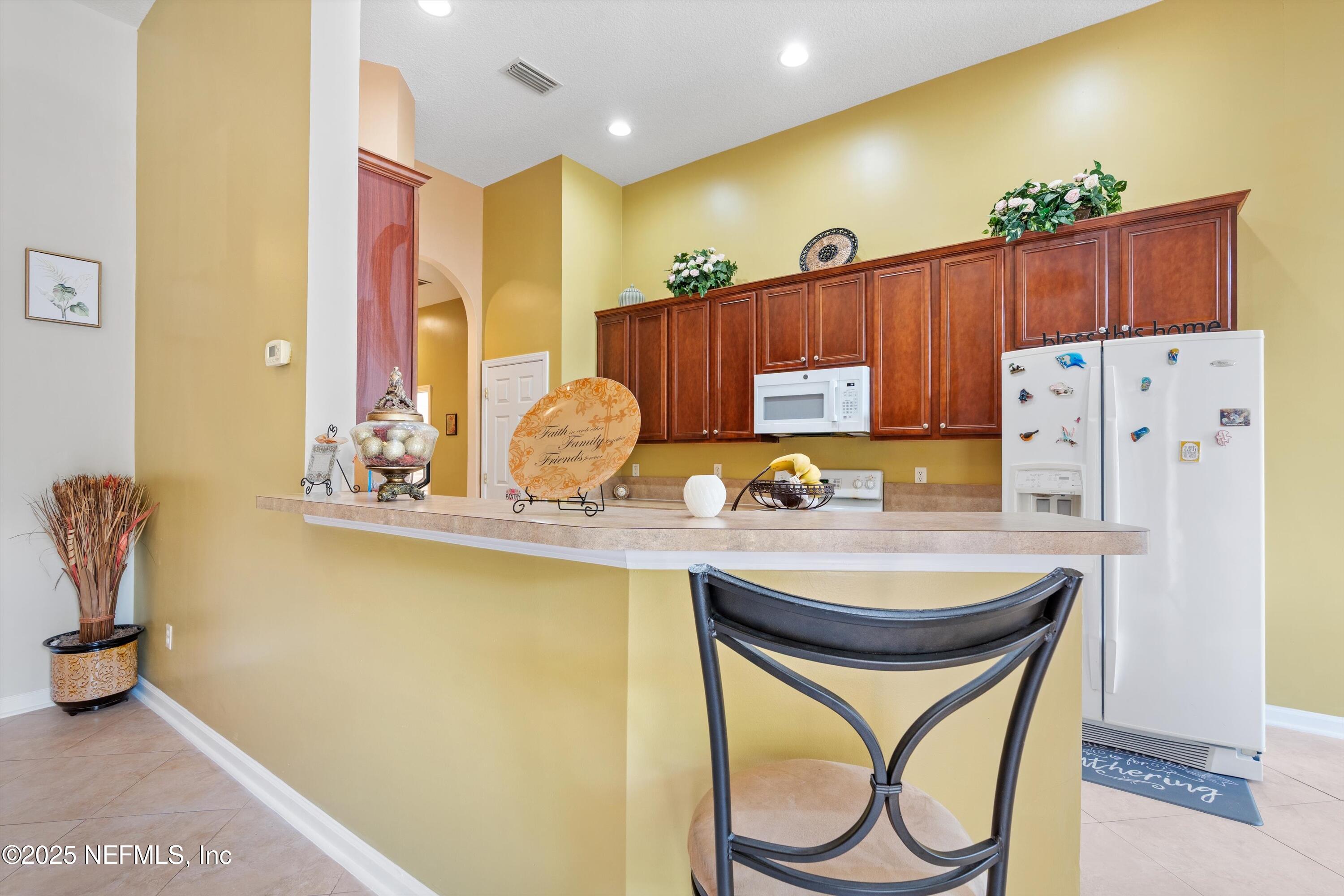 1016 GREEN PINE Circle