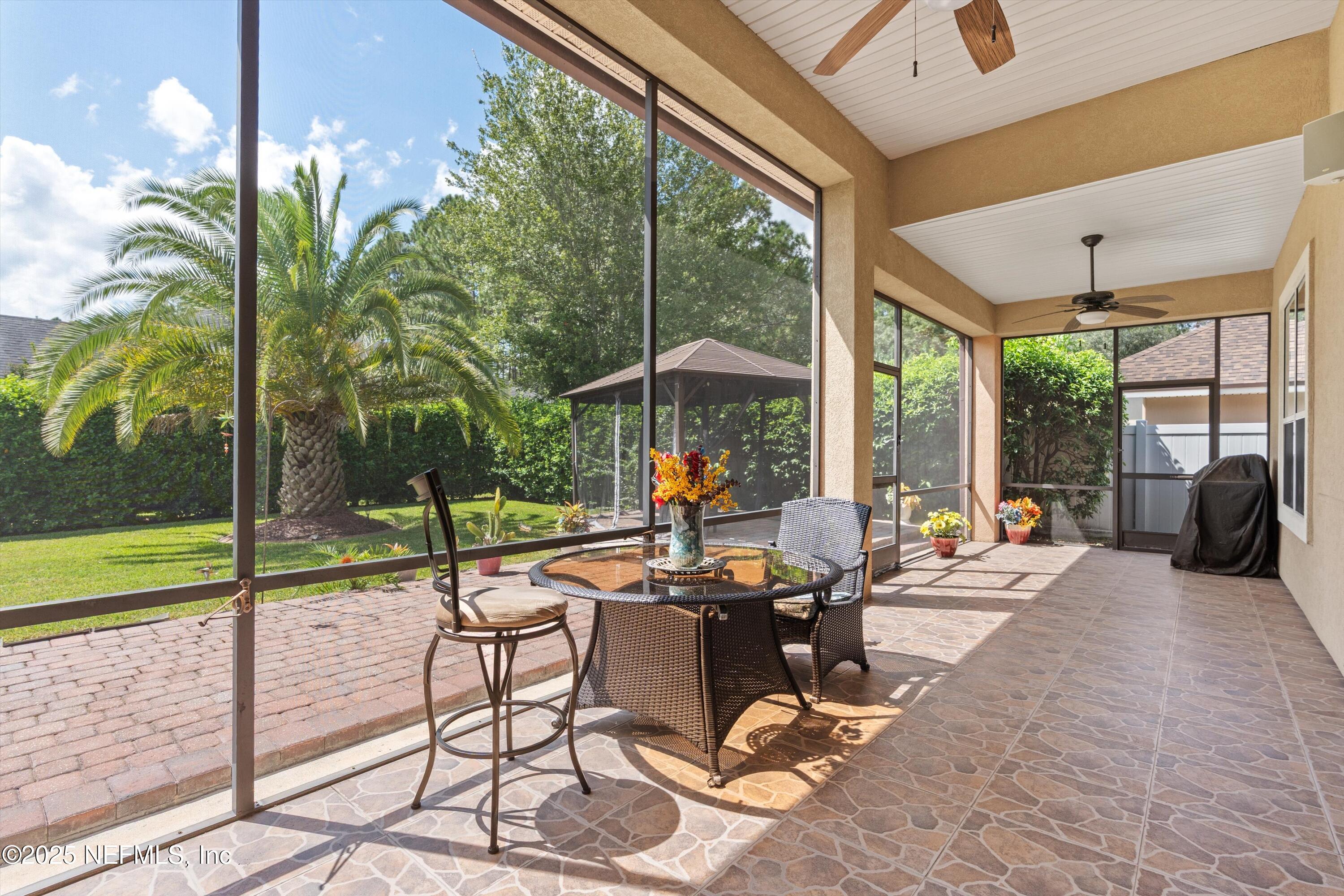 1016 GREEN PINE Circle