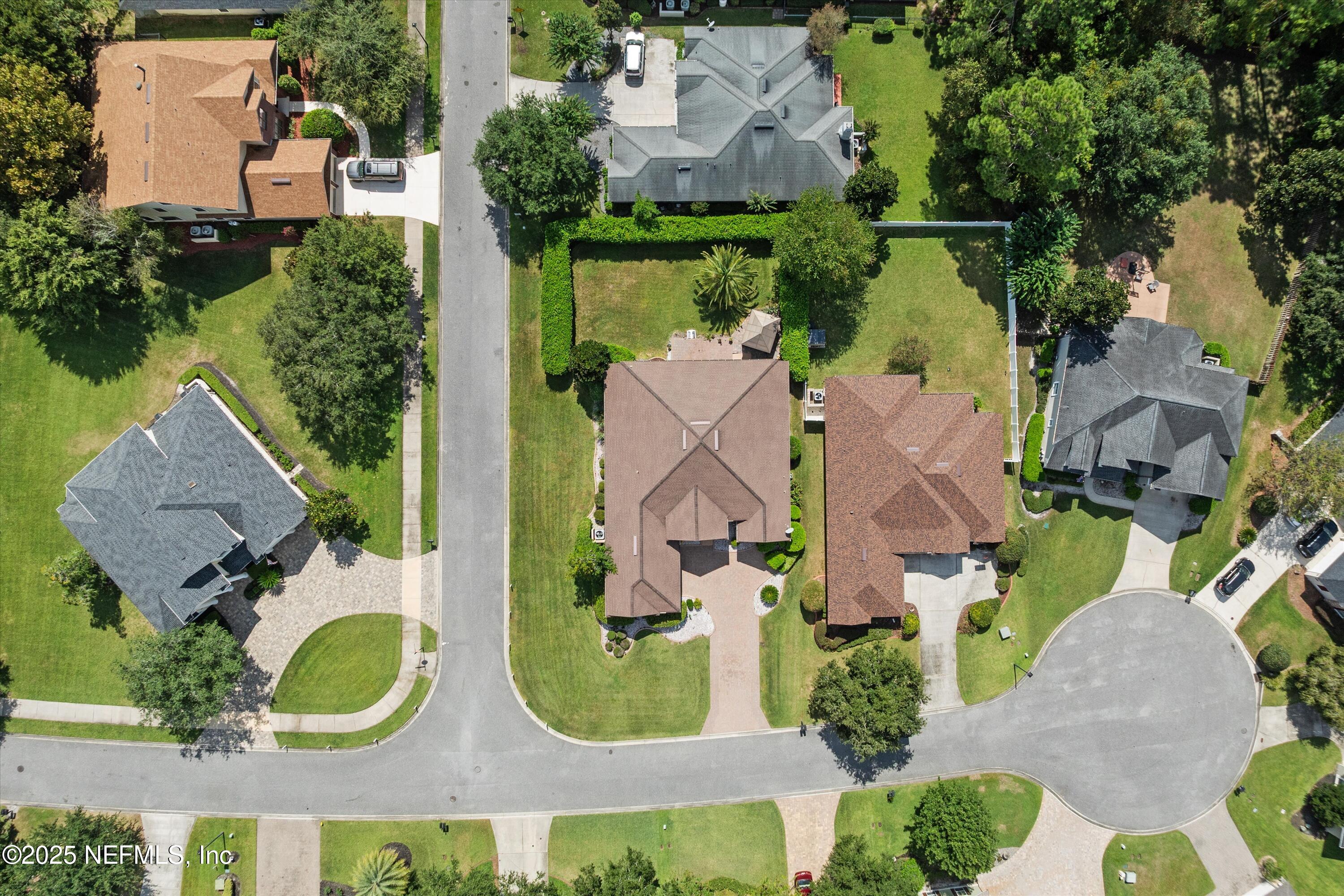 1016 GREEN PINE Circle