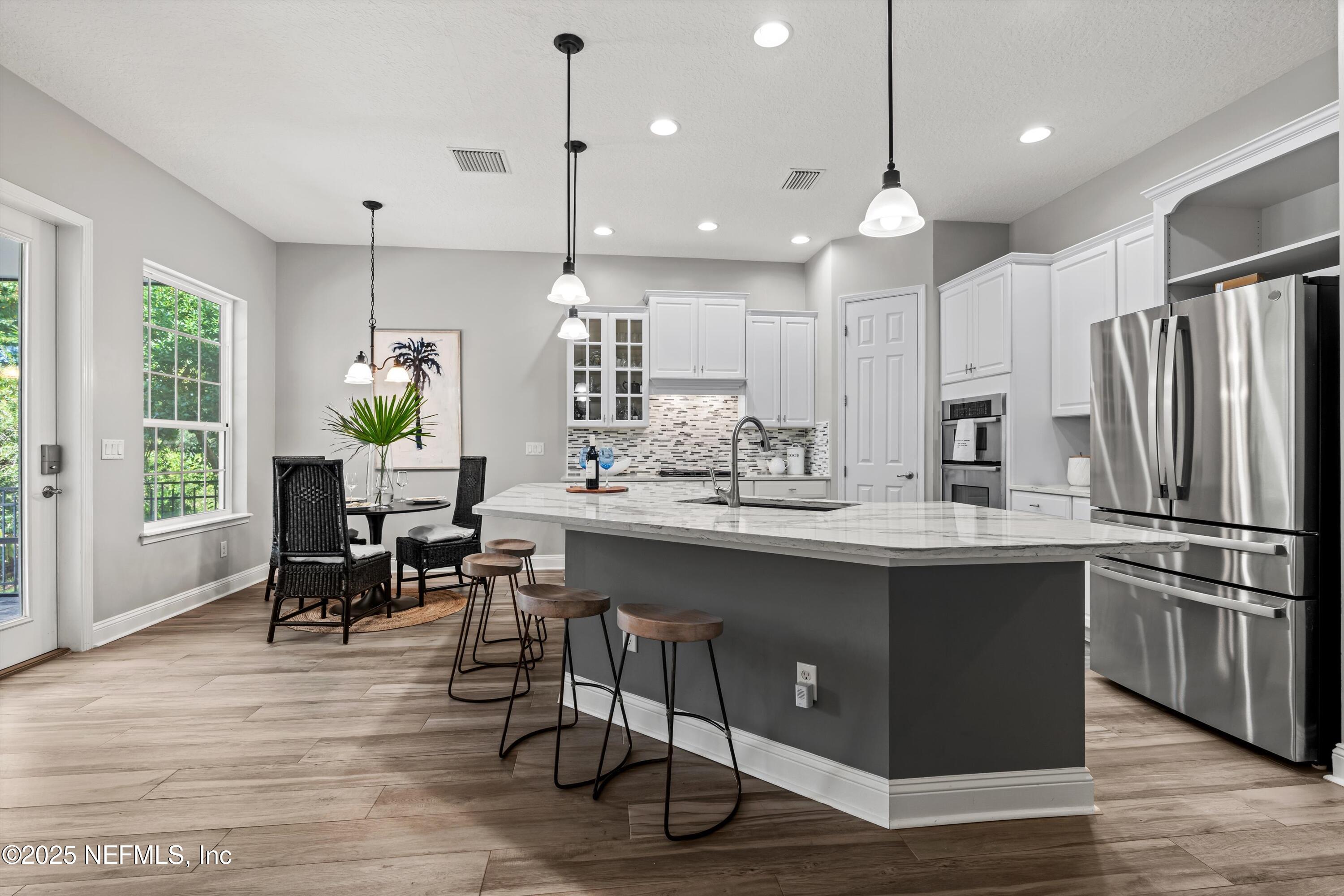 30 PELICAN POINTE Road