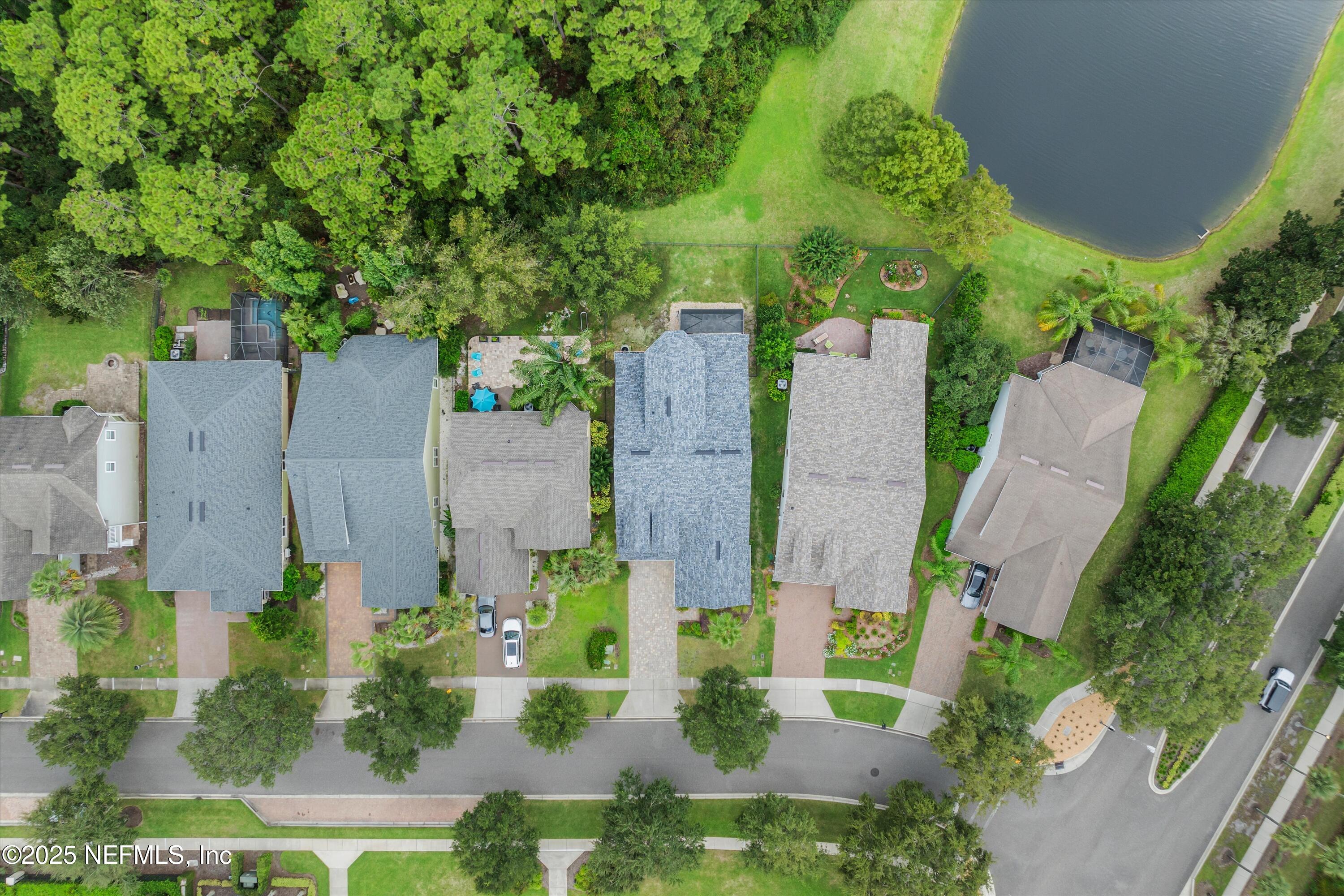 30 PELICAN POINTE Road