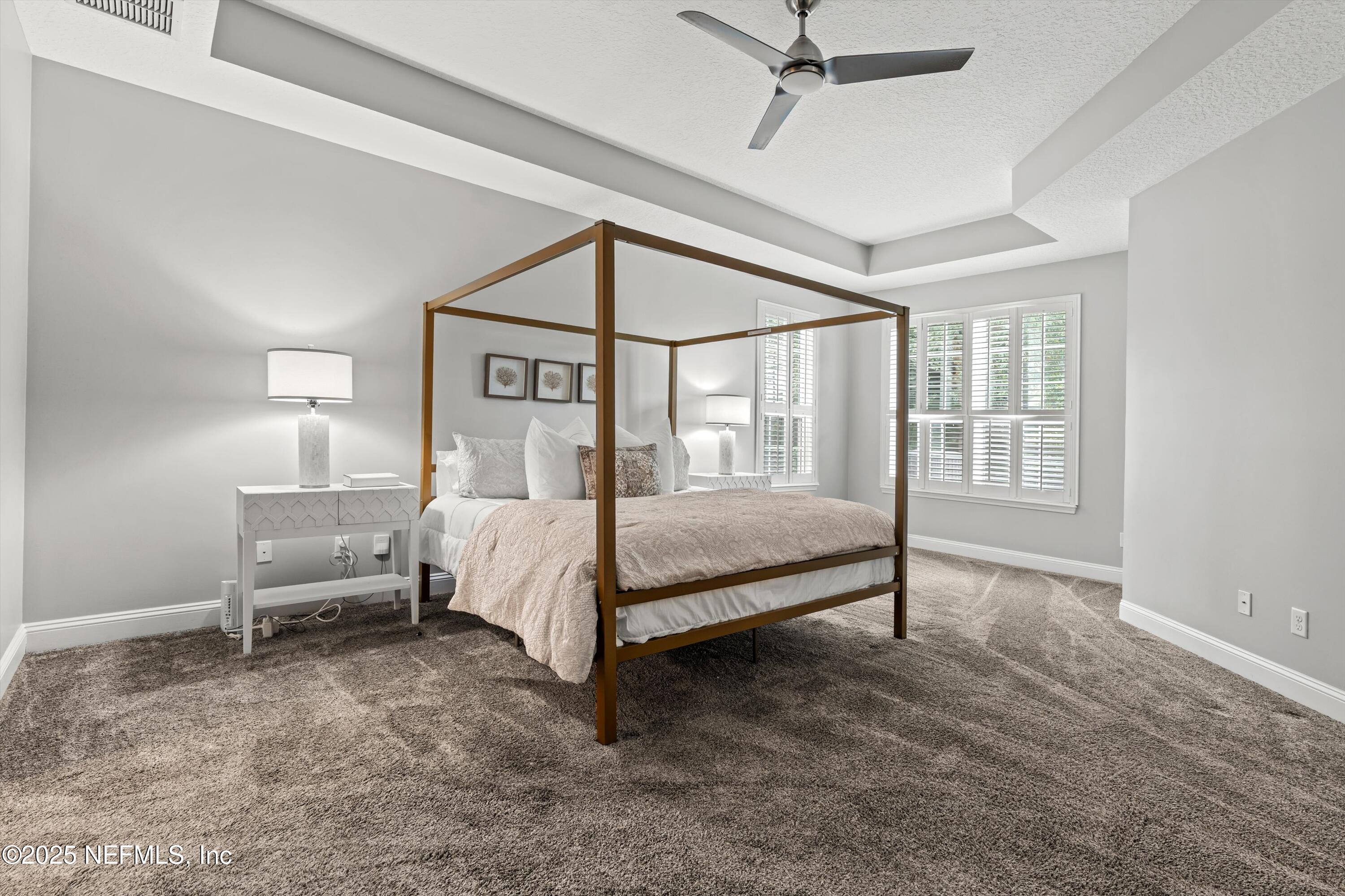 30 PELICAN POINTE Road