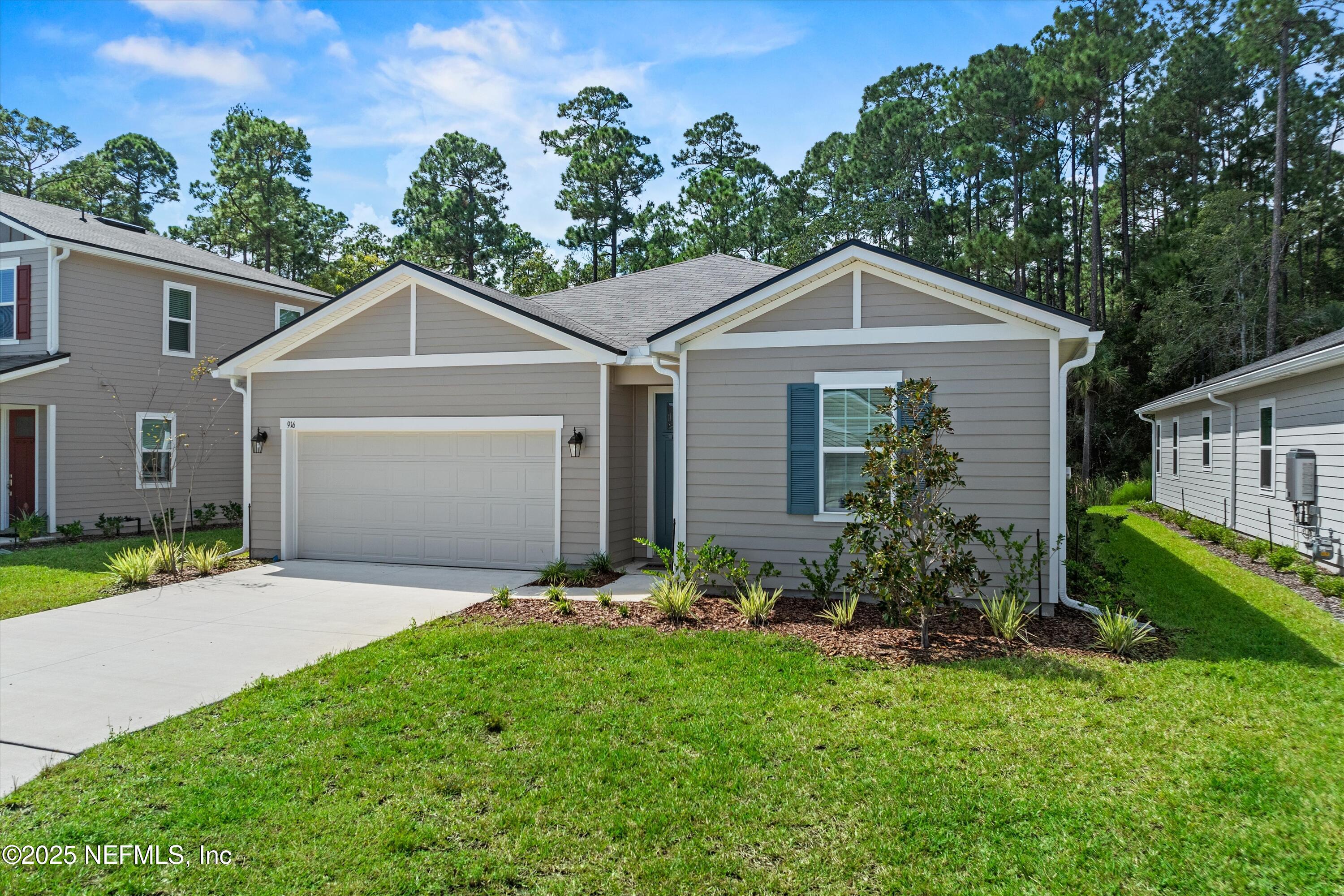 916 LIGHTSEY XING Lane, St. Augustine