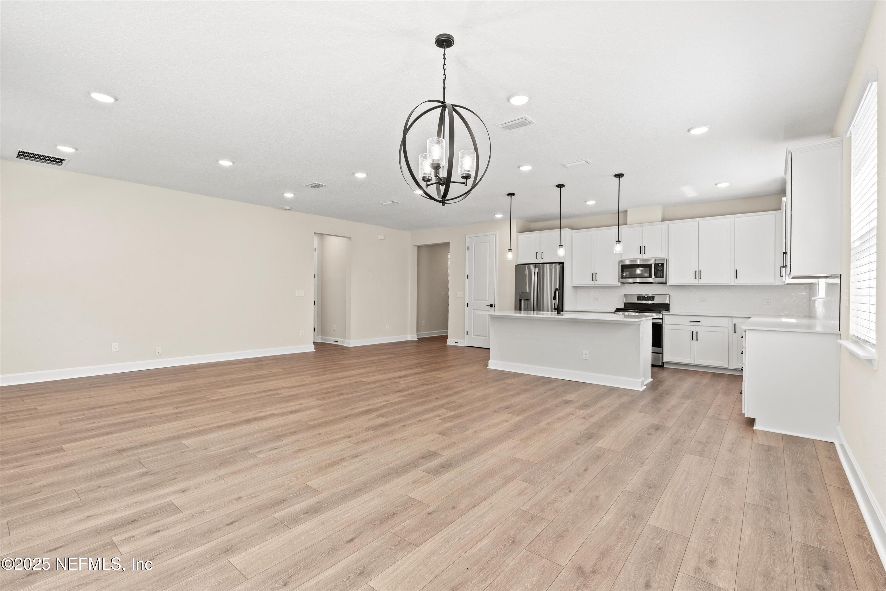 916 LIGHTSEY XING Lane, St. Augustine