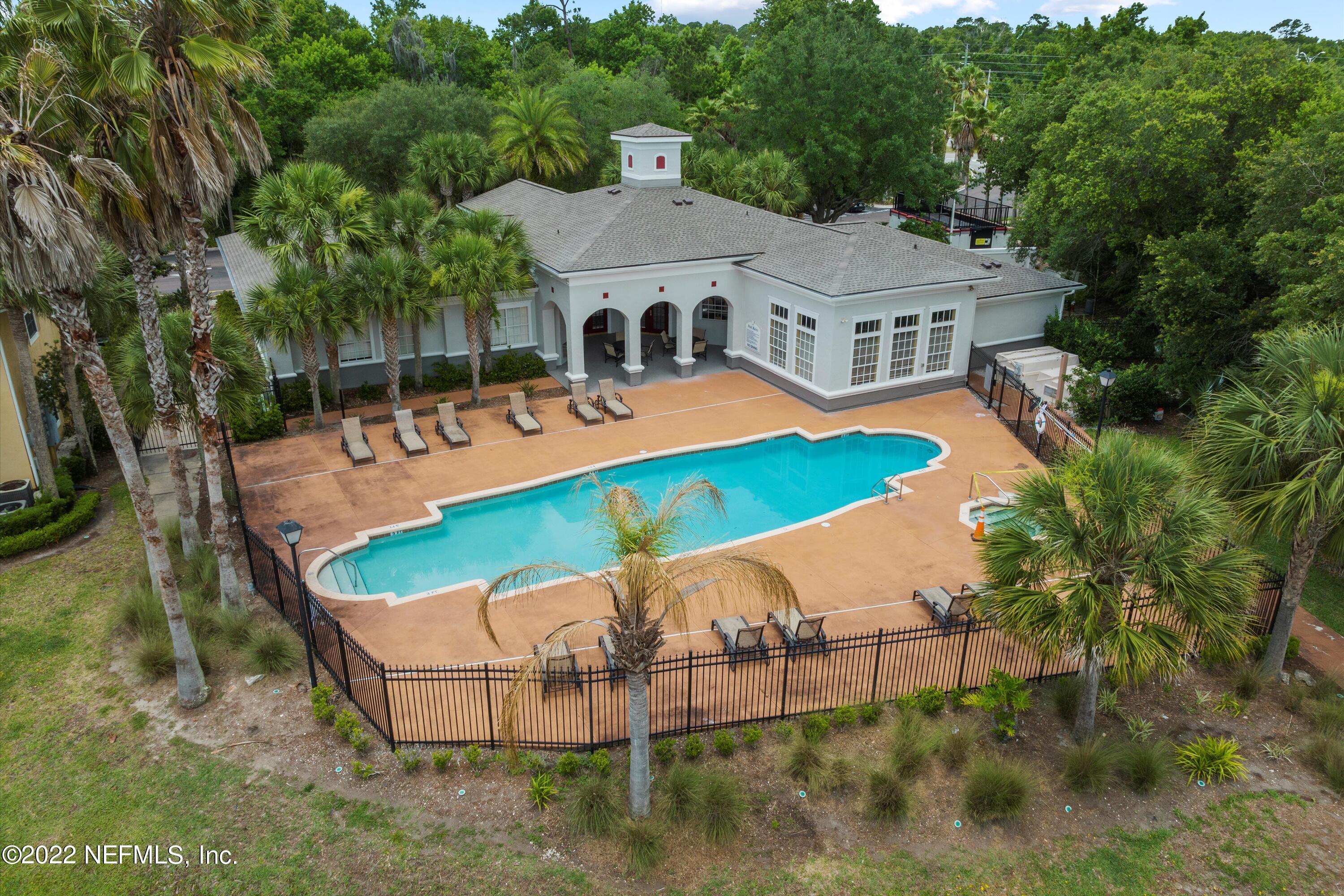 3591 KERNAN Boulevard, 621