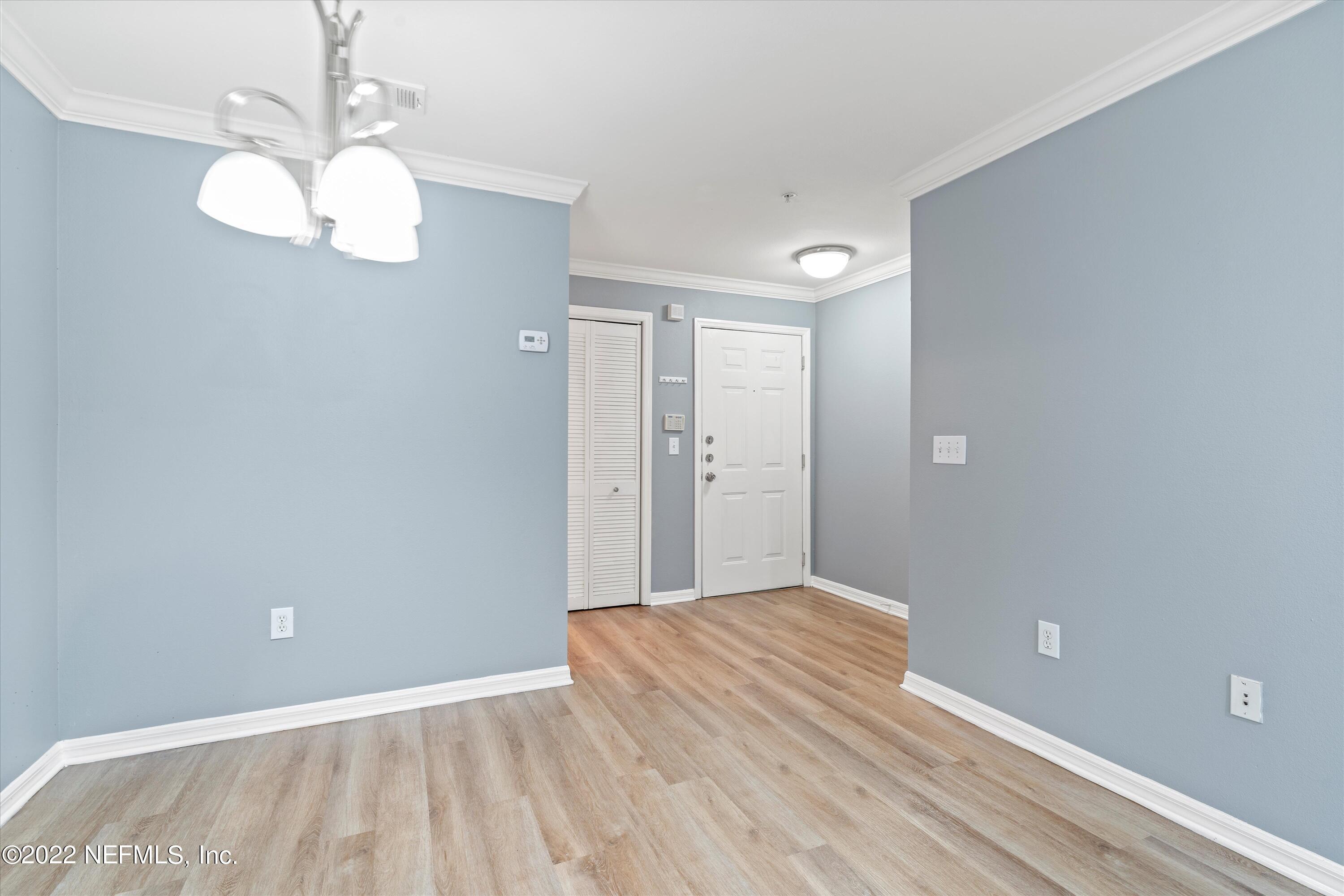 3591 KERNAN Boulevard, 621