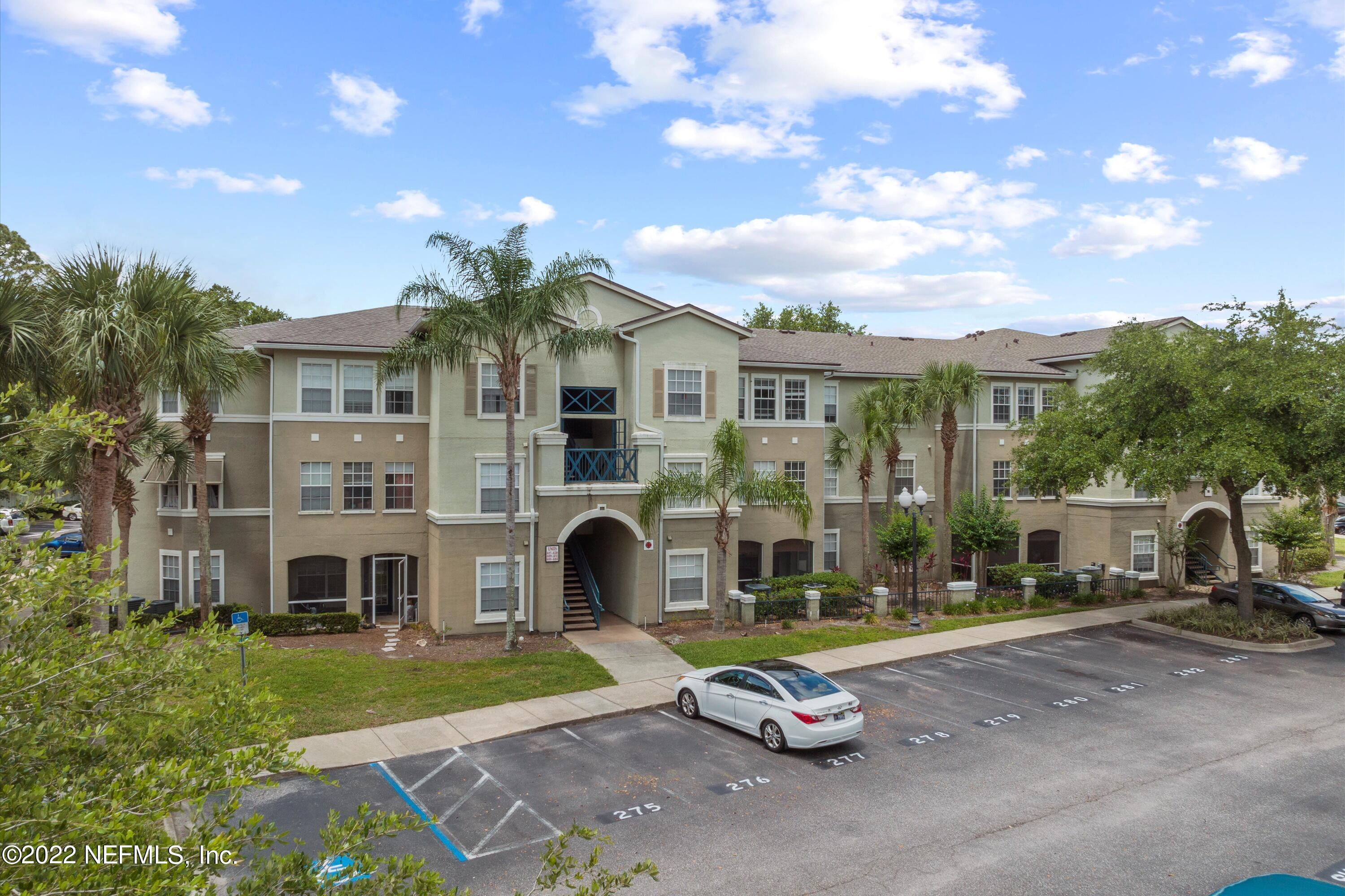 3591 KERNAN Boulevard, 621