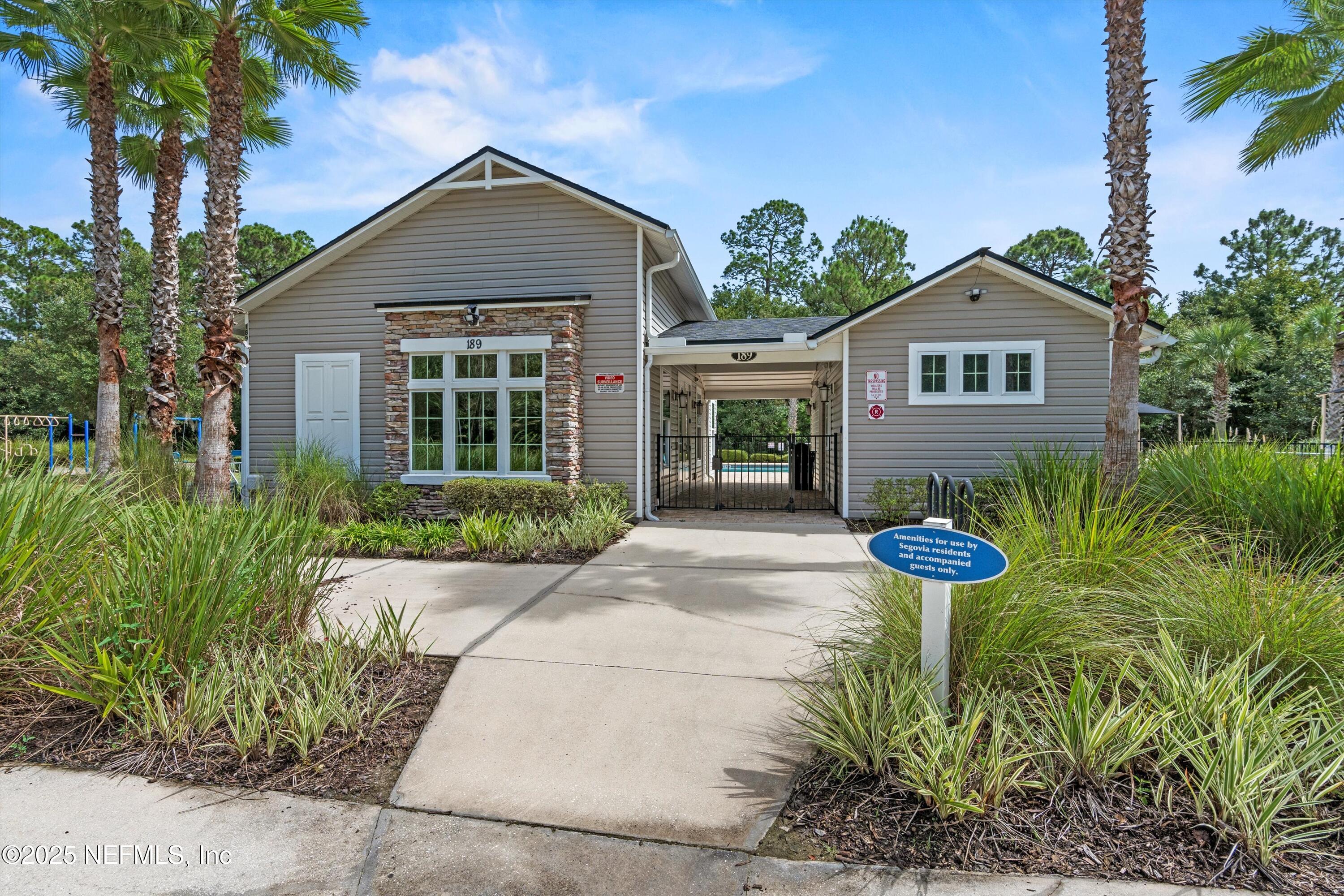 221 ADELANTO Avenue, St. Augustine