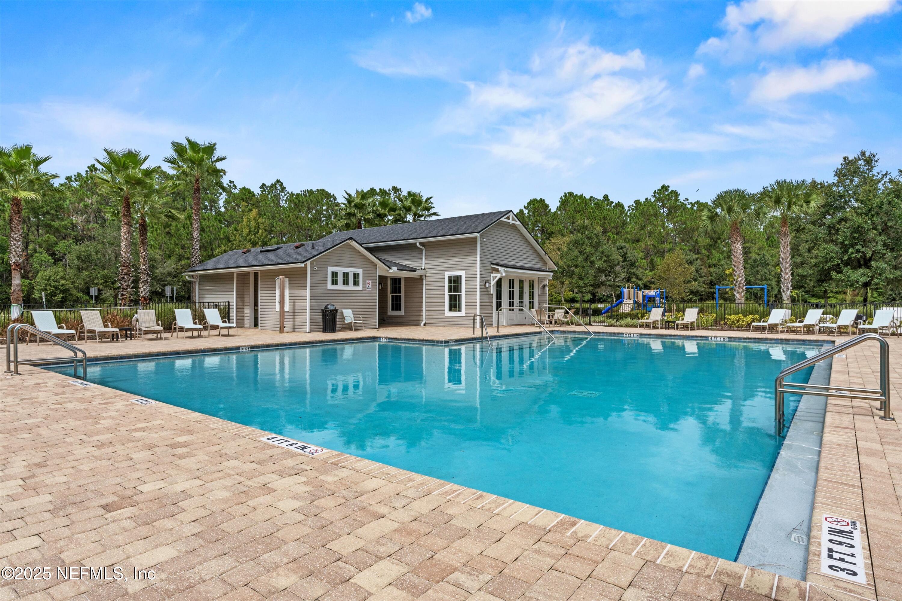 221 ADELANTO Avenue, St. Augustine