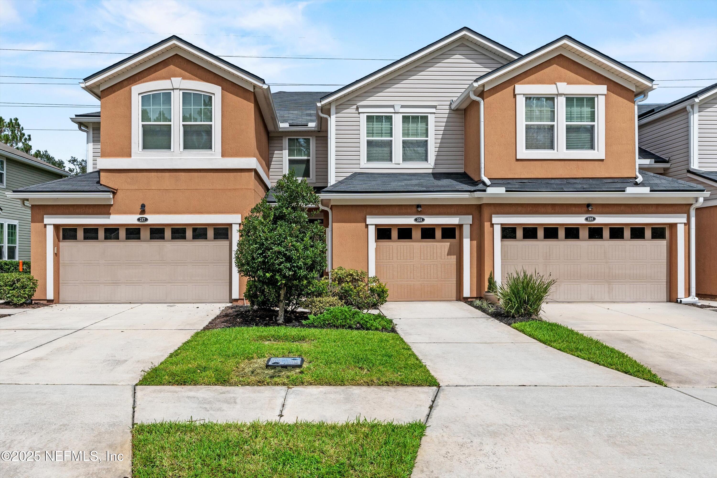 221 ADELANTO Avenue, St. Augustine