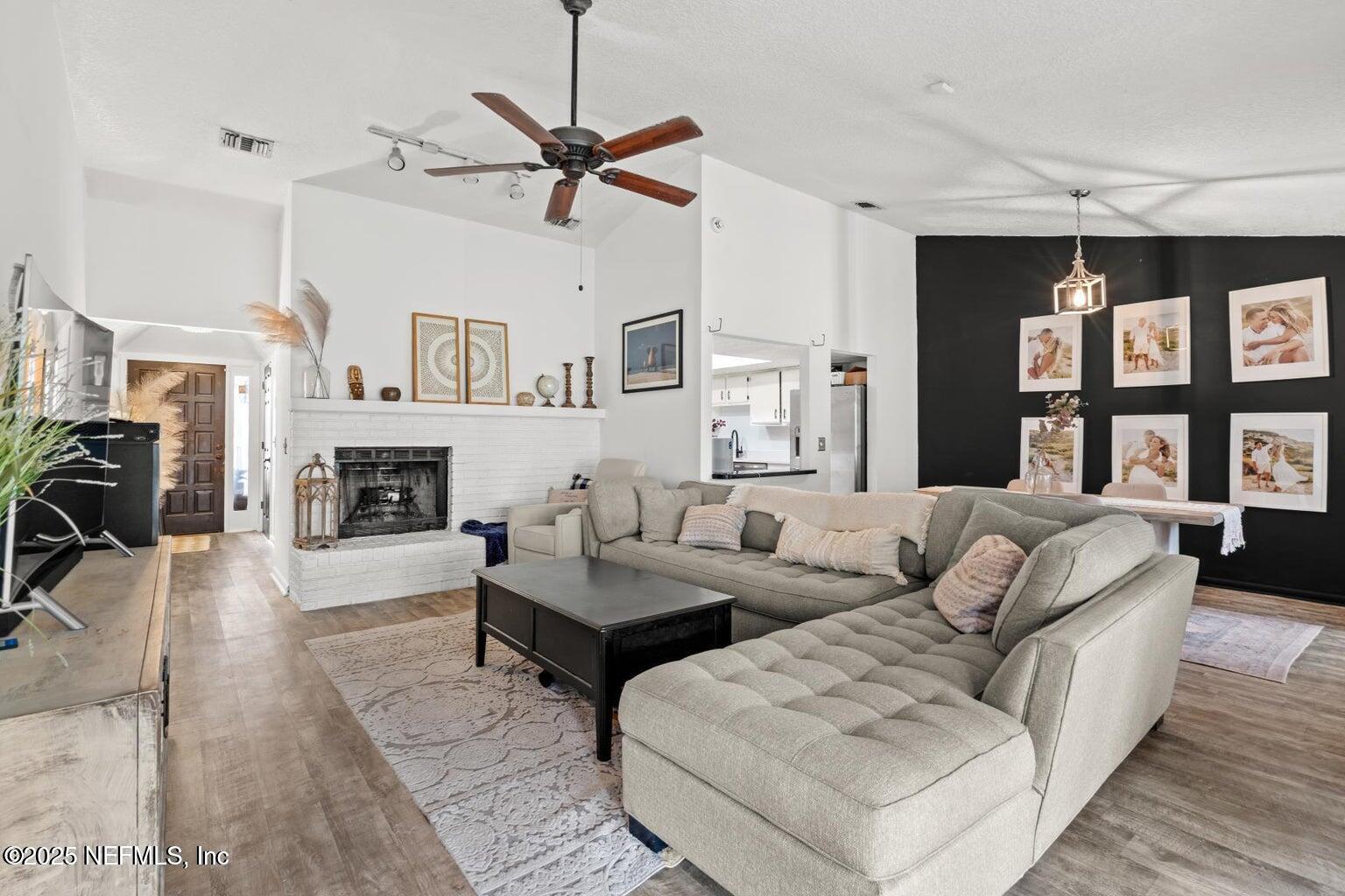 9709 FAWN BROOK Circle N