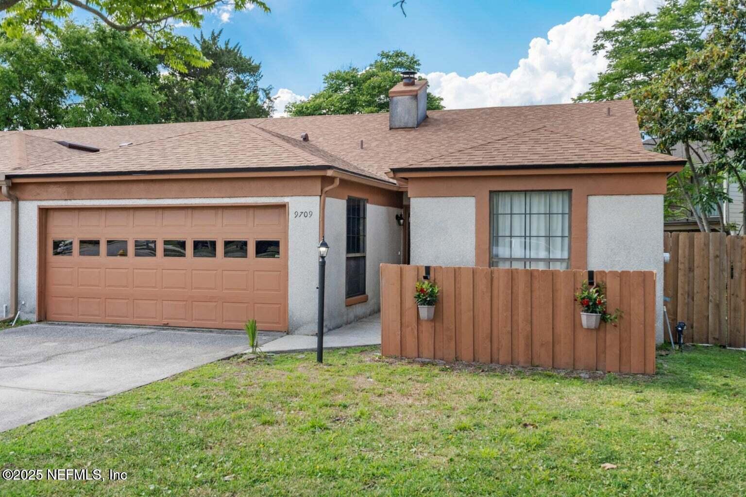 9709 FAWN BROOK Circle N