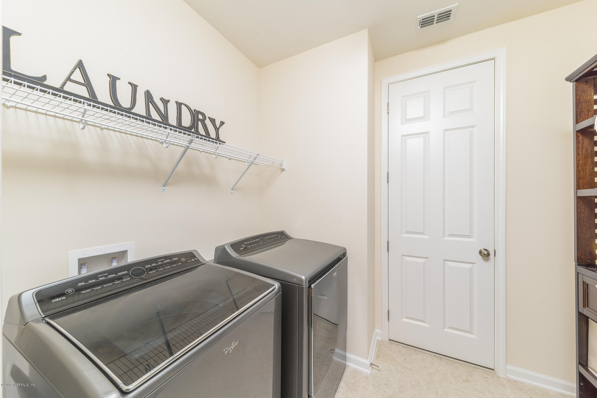 102 STARLIS Place, St. Johns