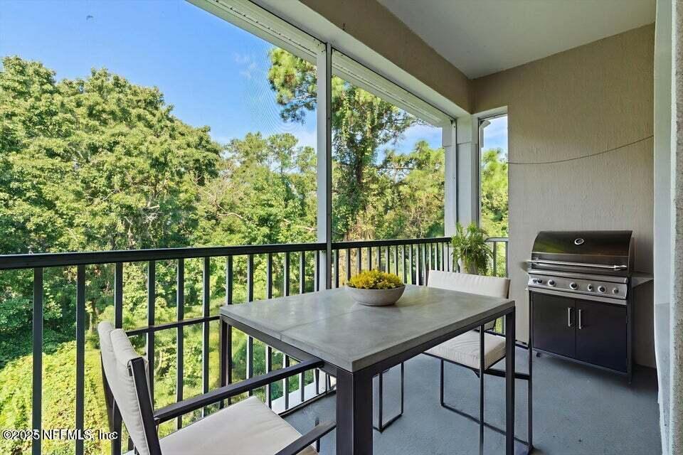 13364 BEACH Boulevard, 638