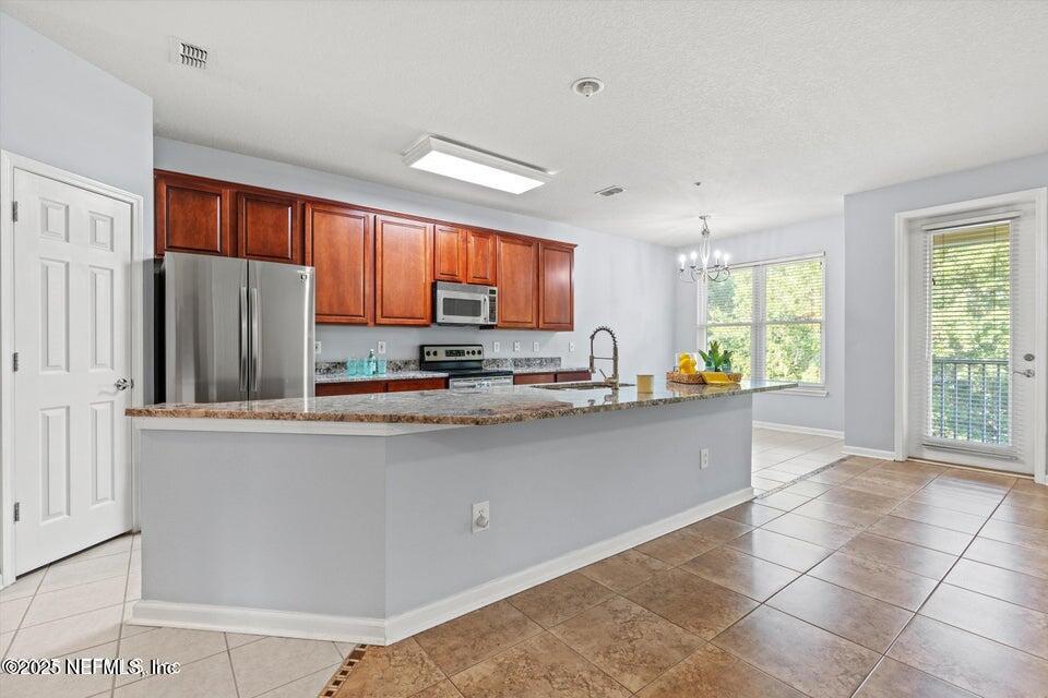 13364 BEACH Boulevard, 638