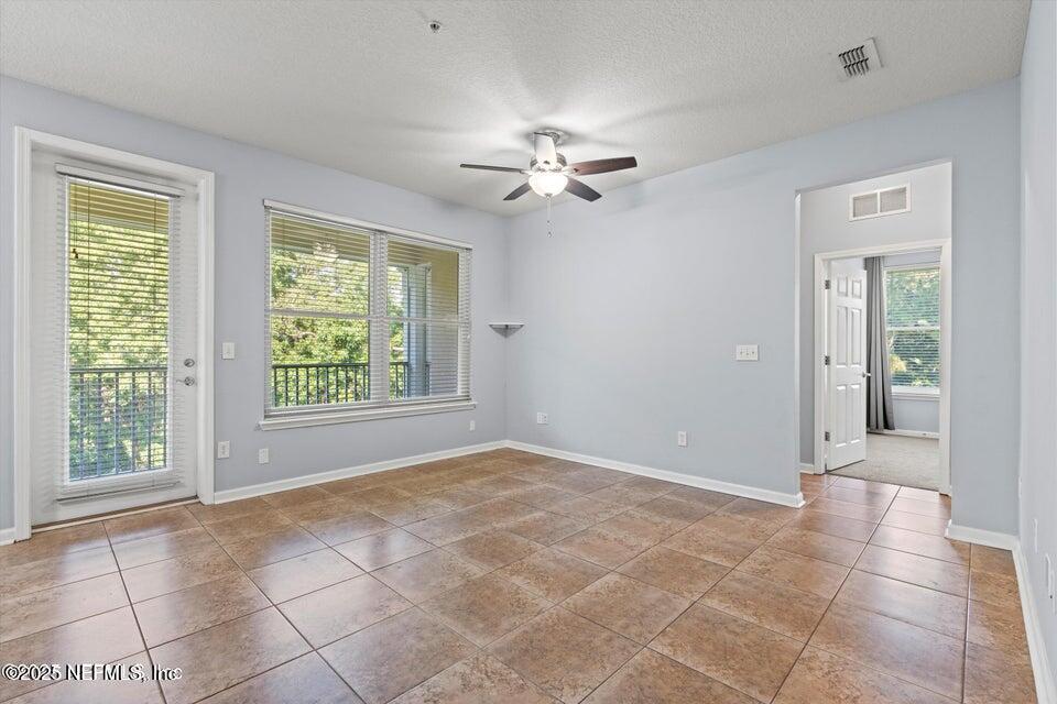 13364 BEACH Boulevard, 638