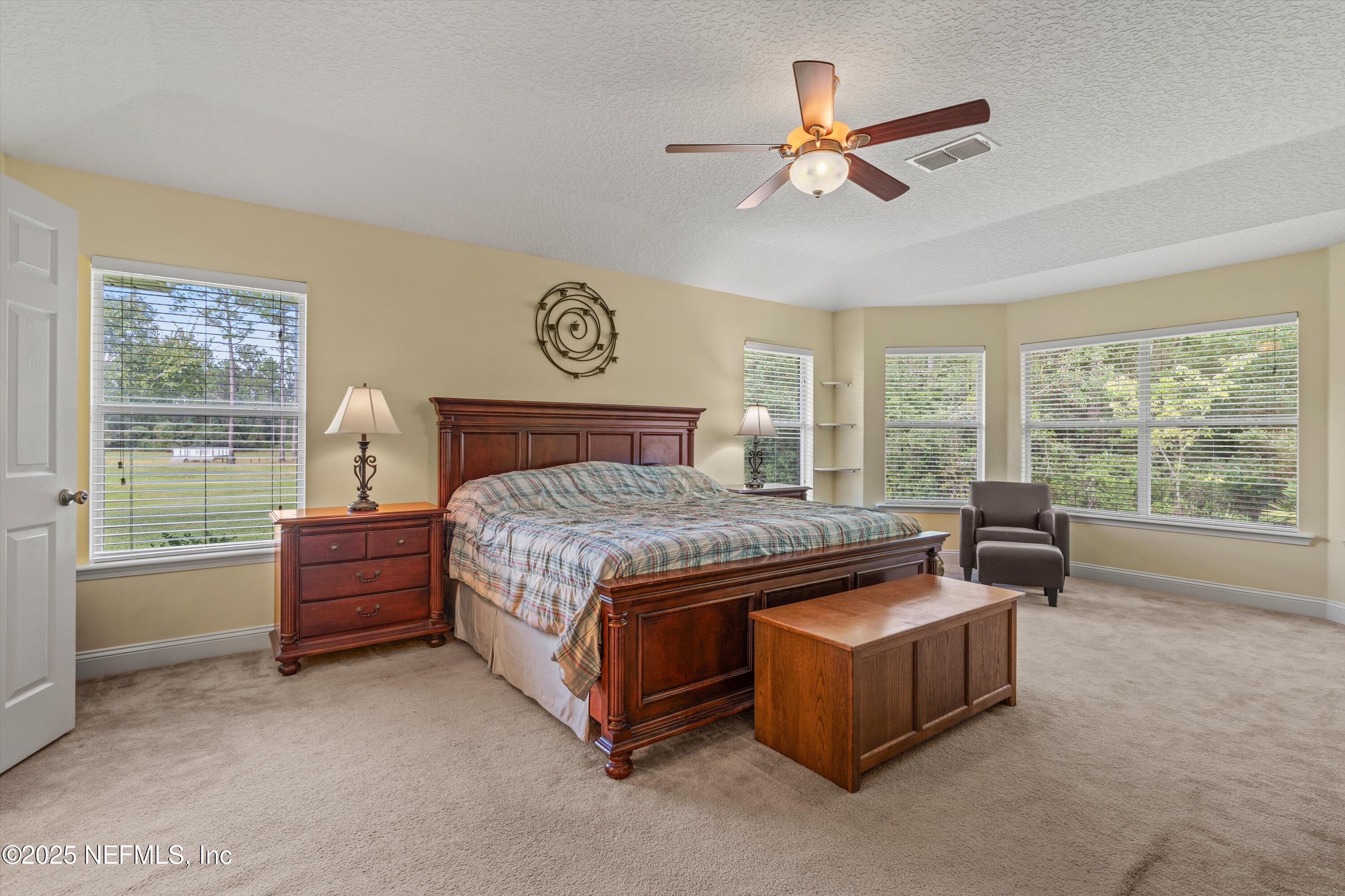 11279 SADDLE CREST Way