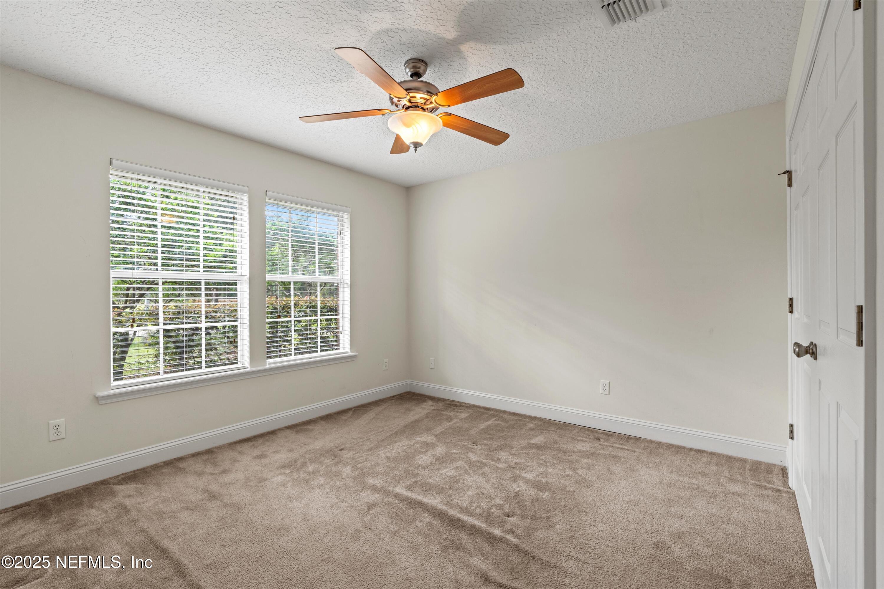 11279 SADDLE CREST Way