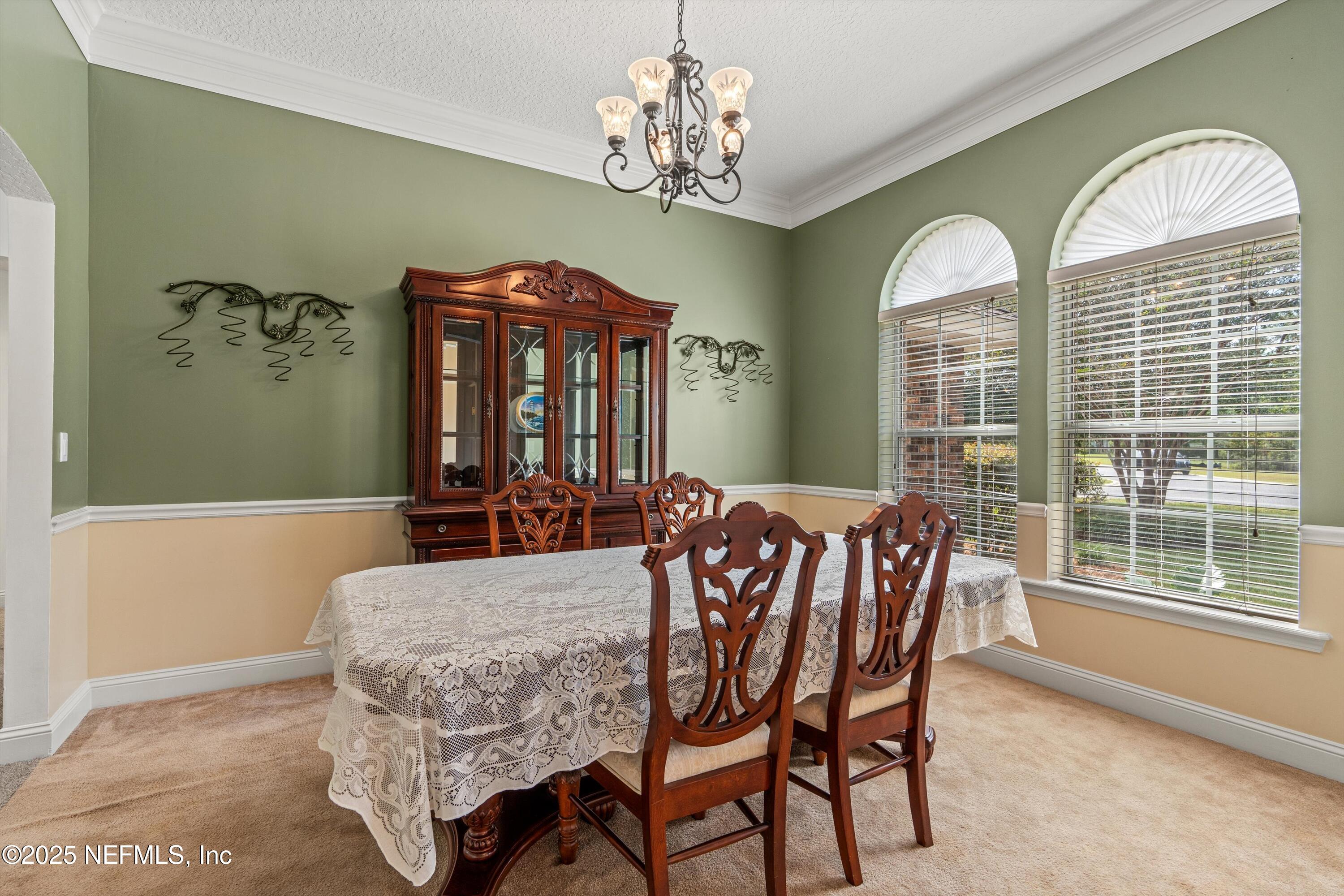 11279 SADDLE CREST Way