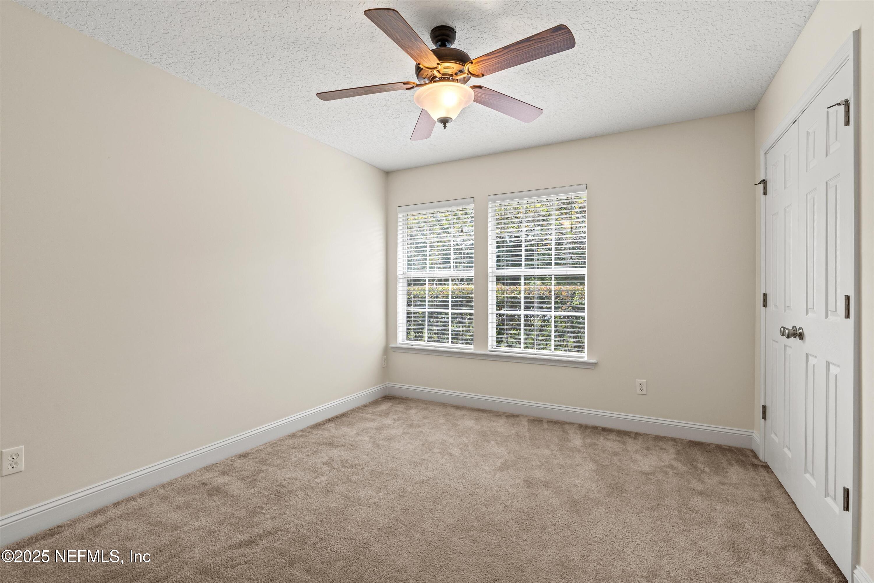 11279 SADDLE CREST Way