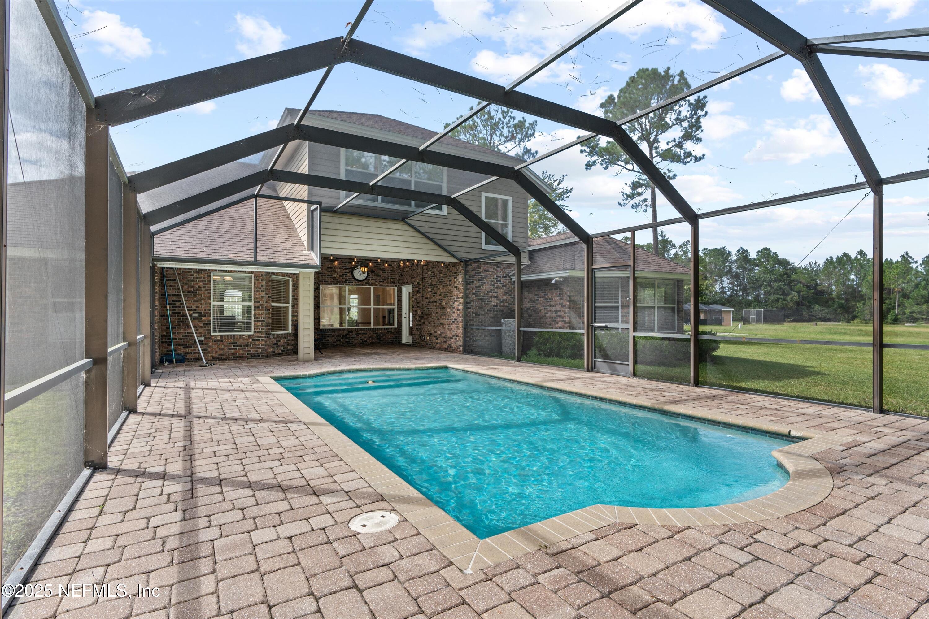 11279 SADDLE CREST Way