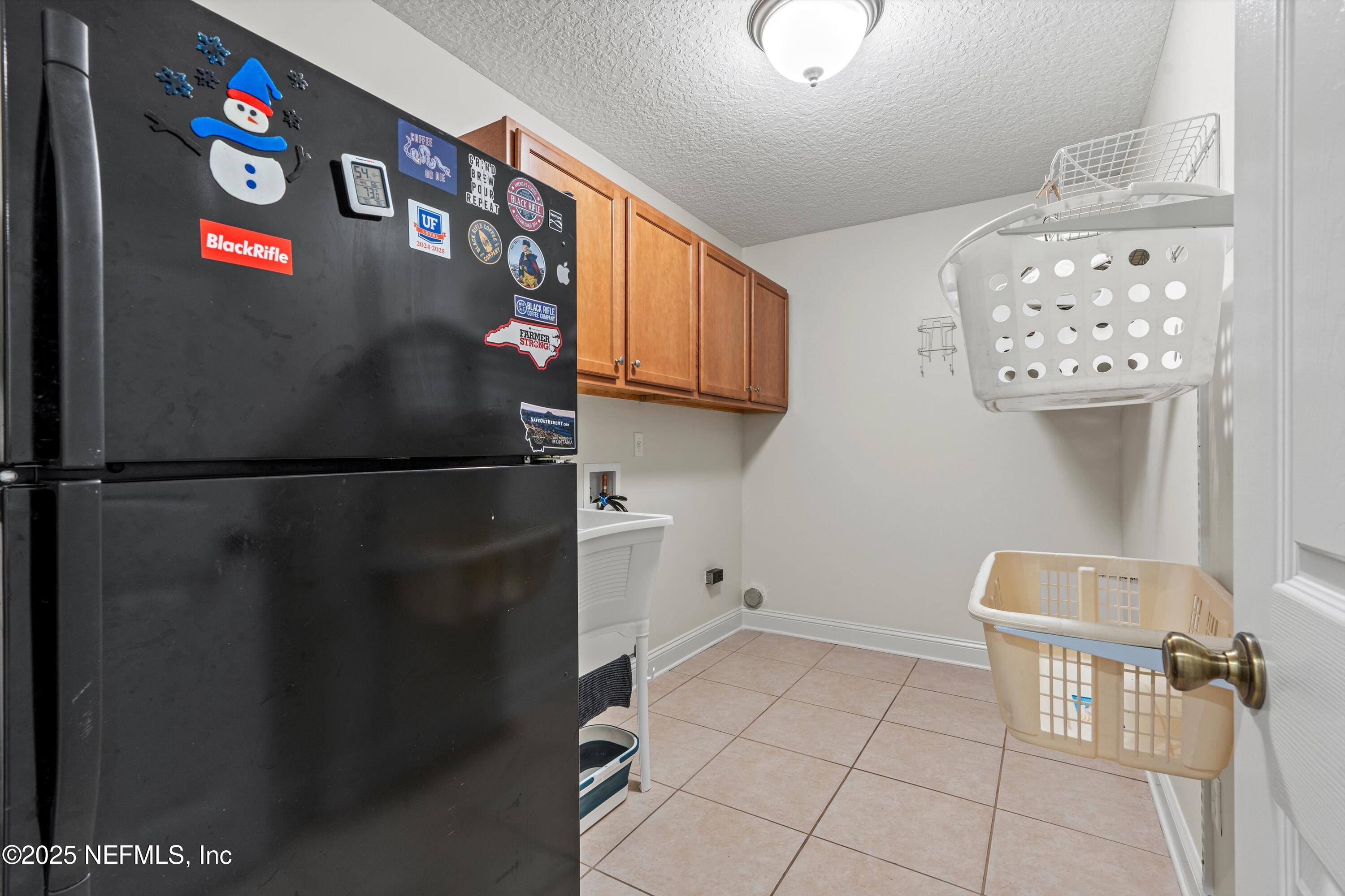 11279 SADDLE CREST Way