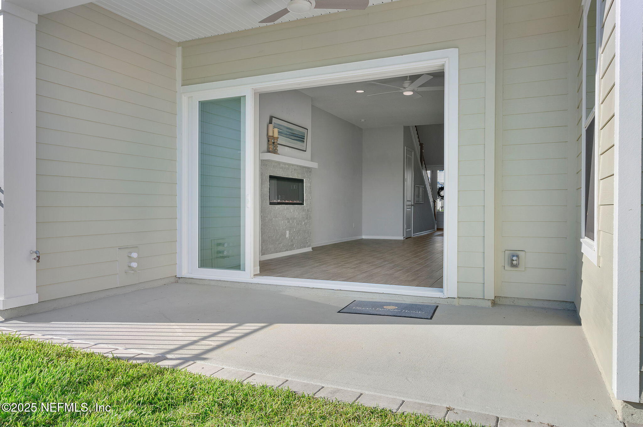 419 RUM RUNNER Way, St. Johns