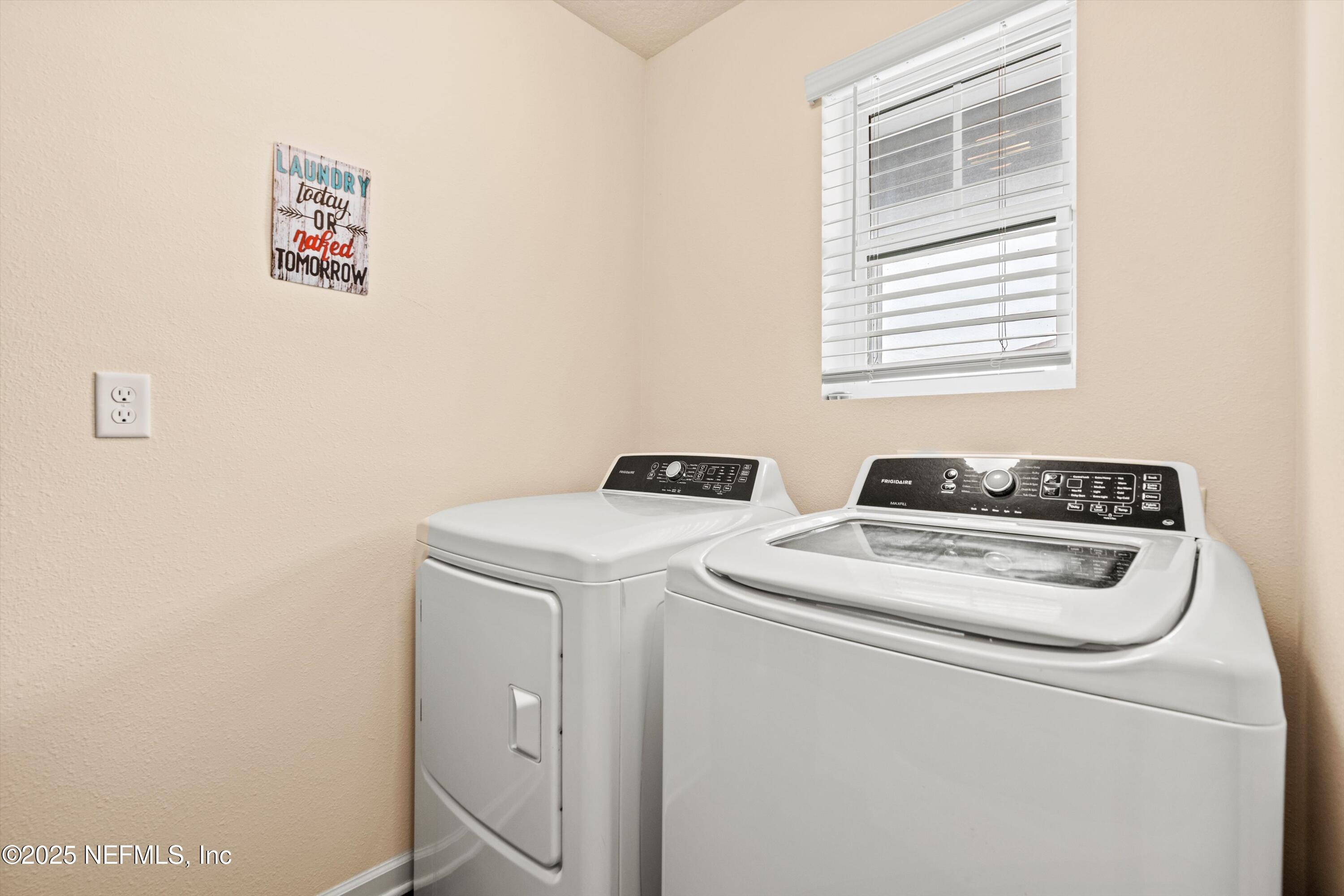 2414 OAK STREAM Drive