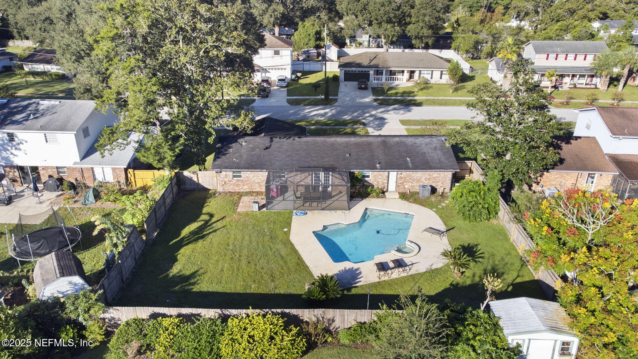 8827 BRIERWOOD Road
