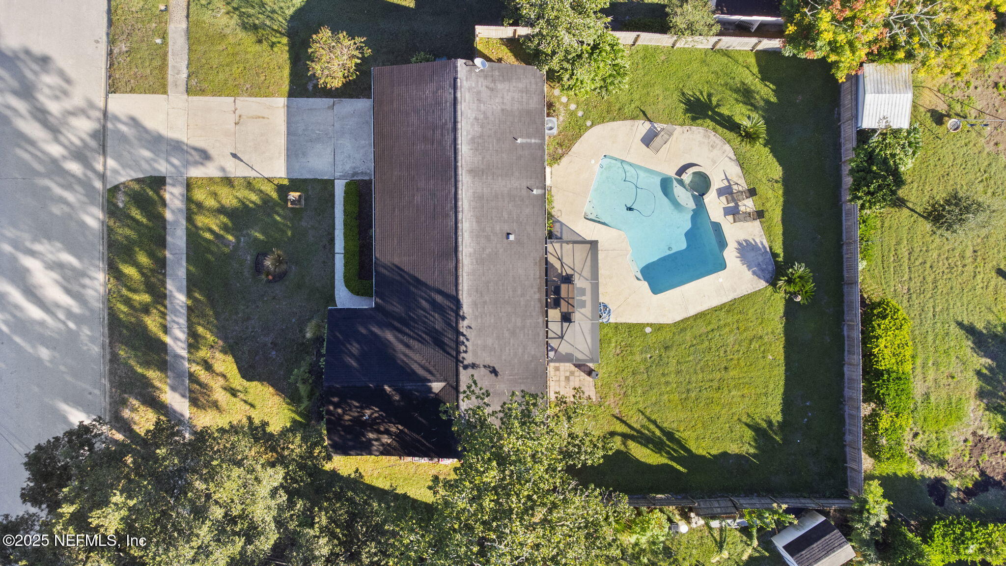 8827 BRIERWOOD Road