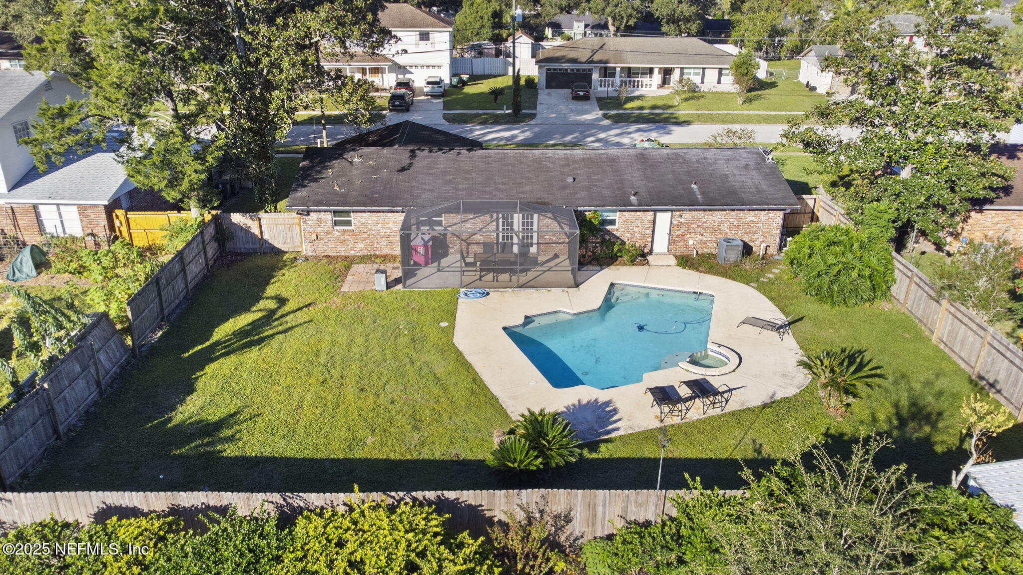 8827 BRIERWOOD Road