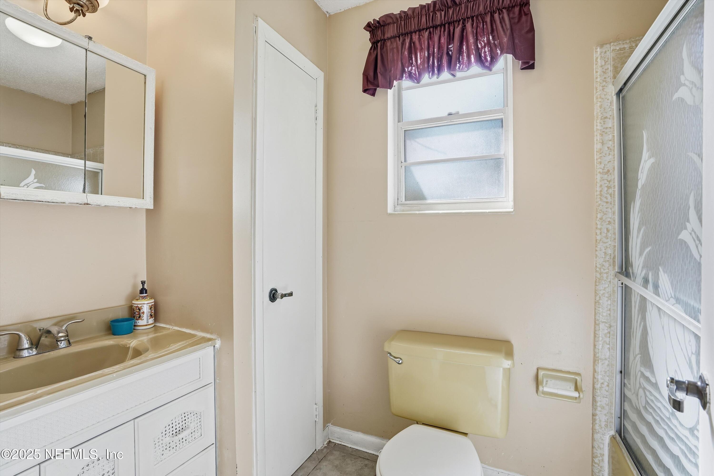 1546 RIVER HILLS Circle W, Jacksonville