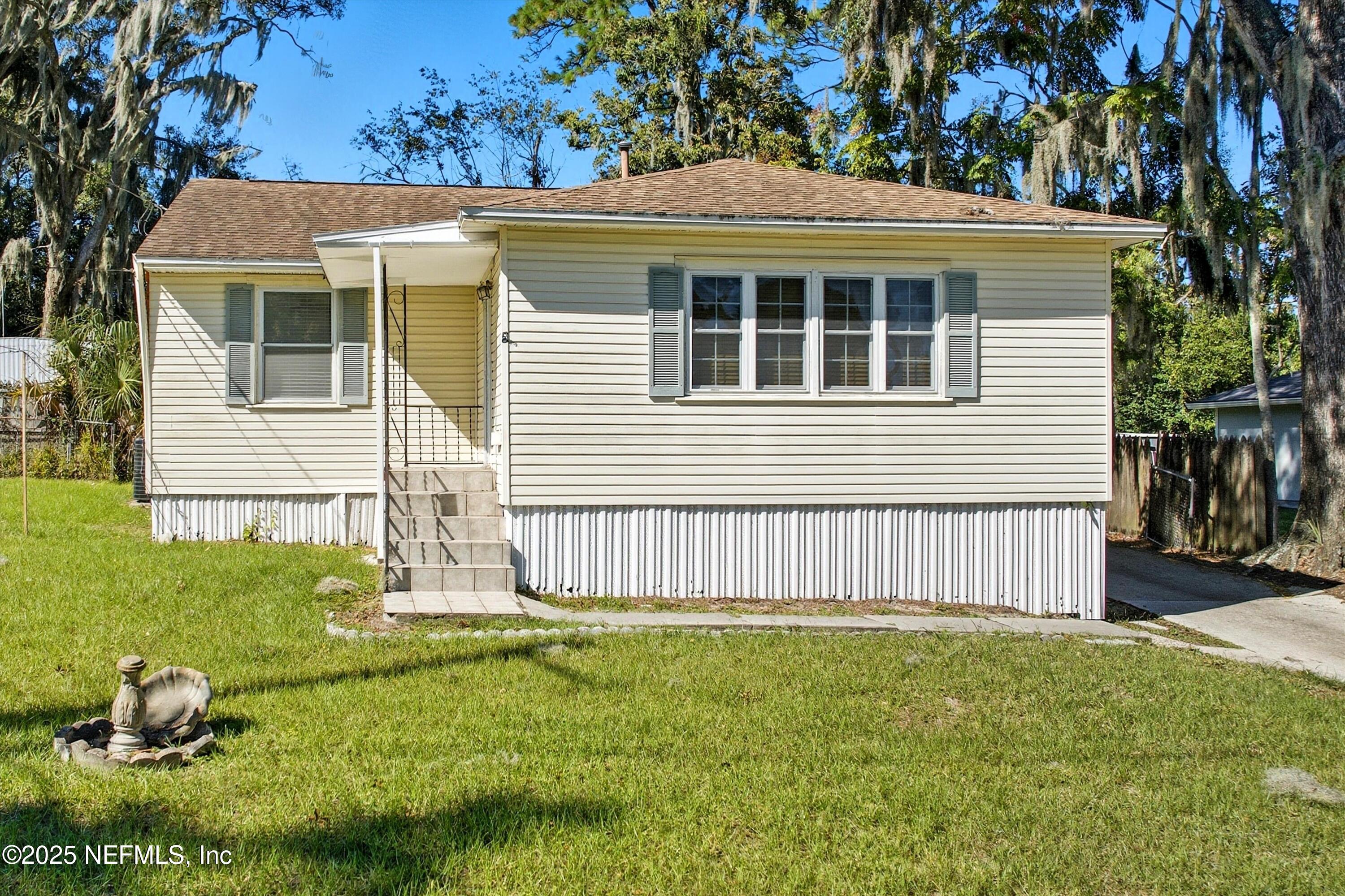 1546 RIVER HILLS Circle W, Jacksonville