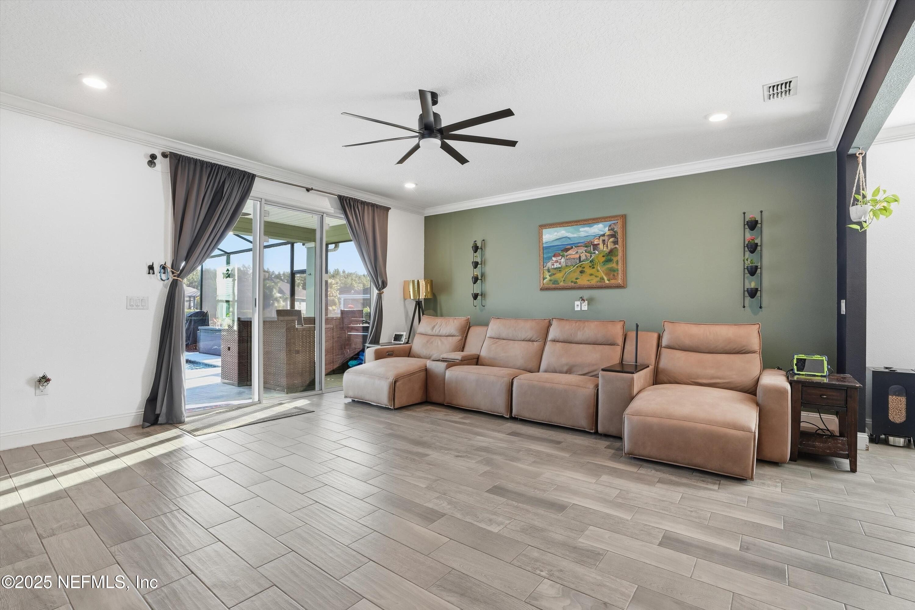 86 SAINT KITTS Loop, St. Augustine