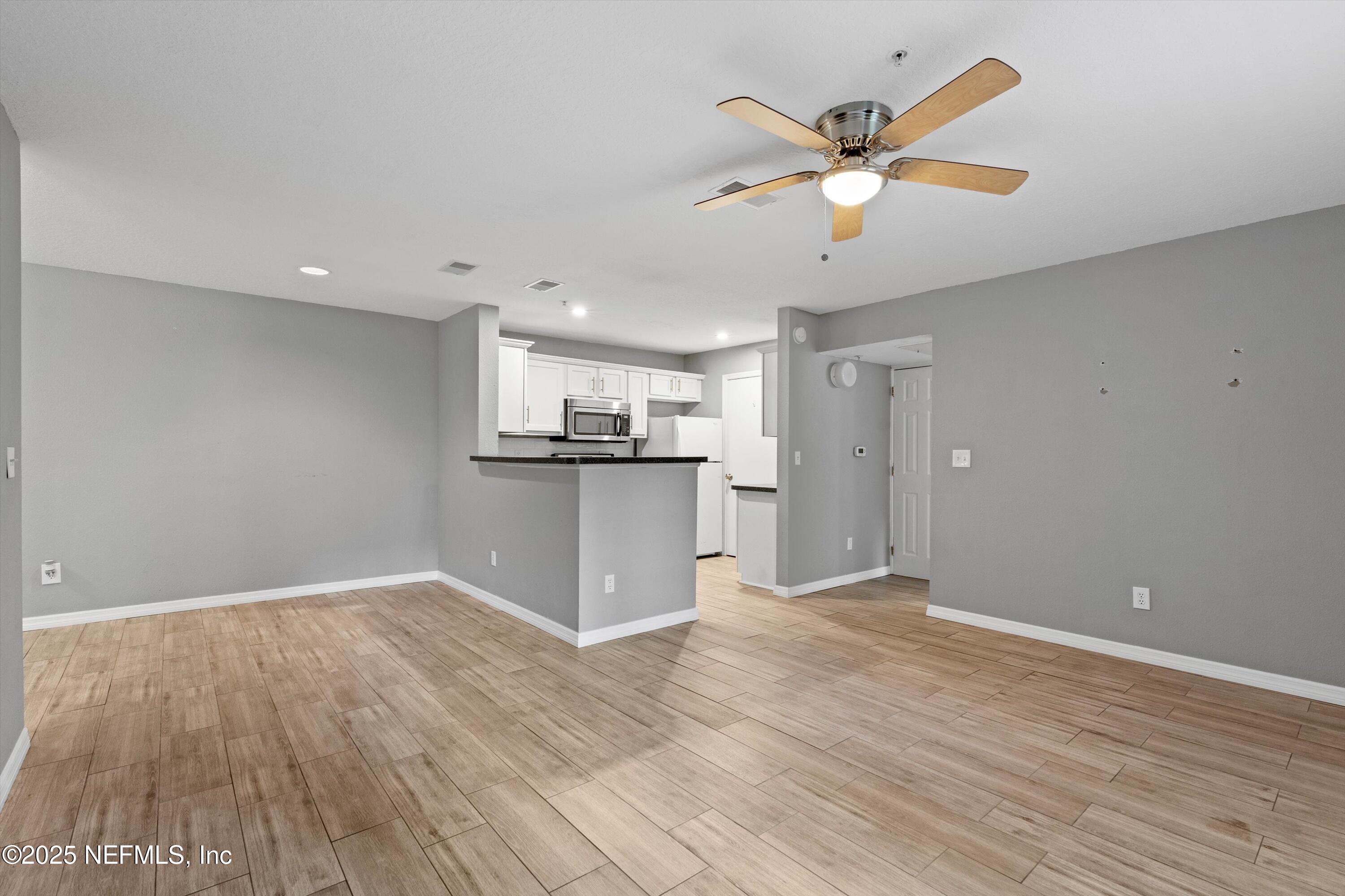 7701 TIMBERLIN PARK Boulevard, 218