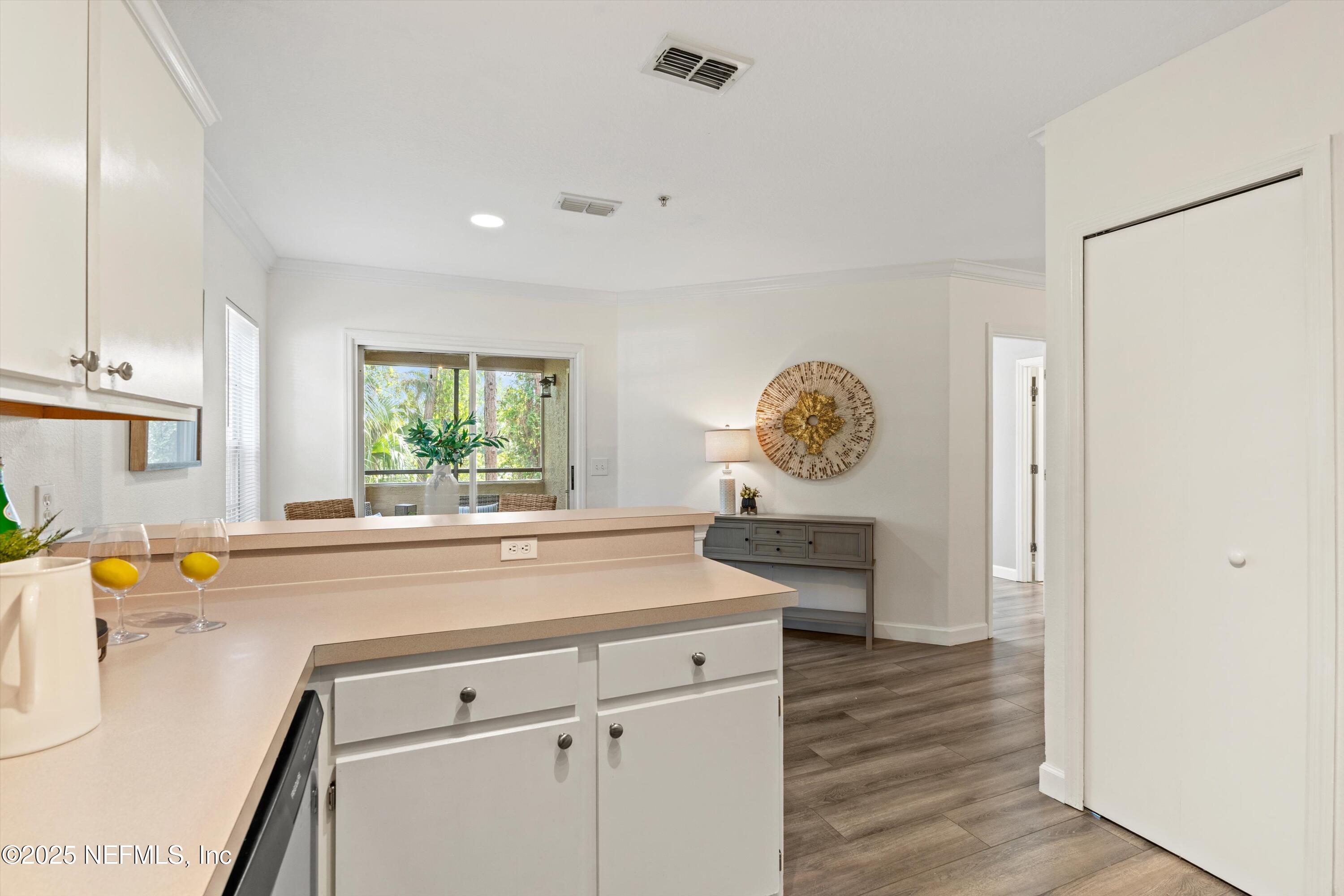 1655-A THE GREENS Way, 3021