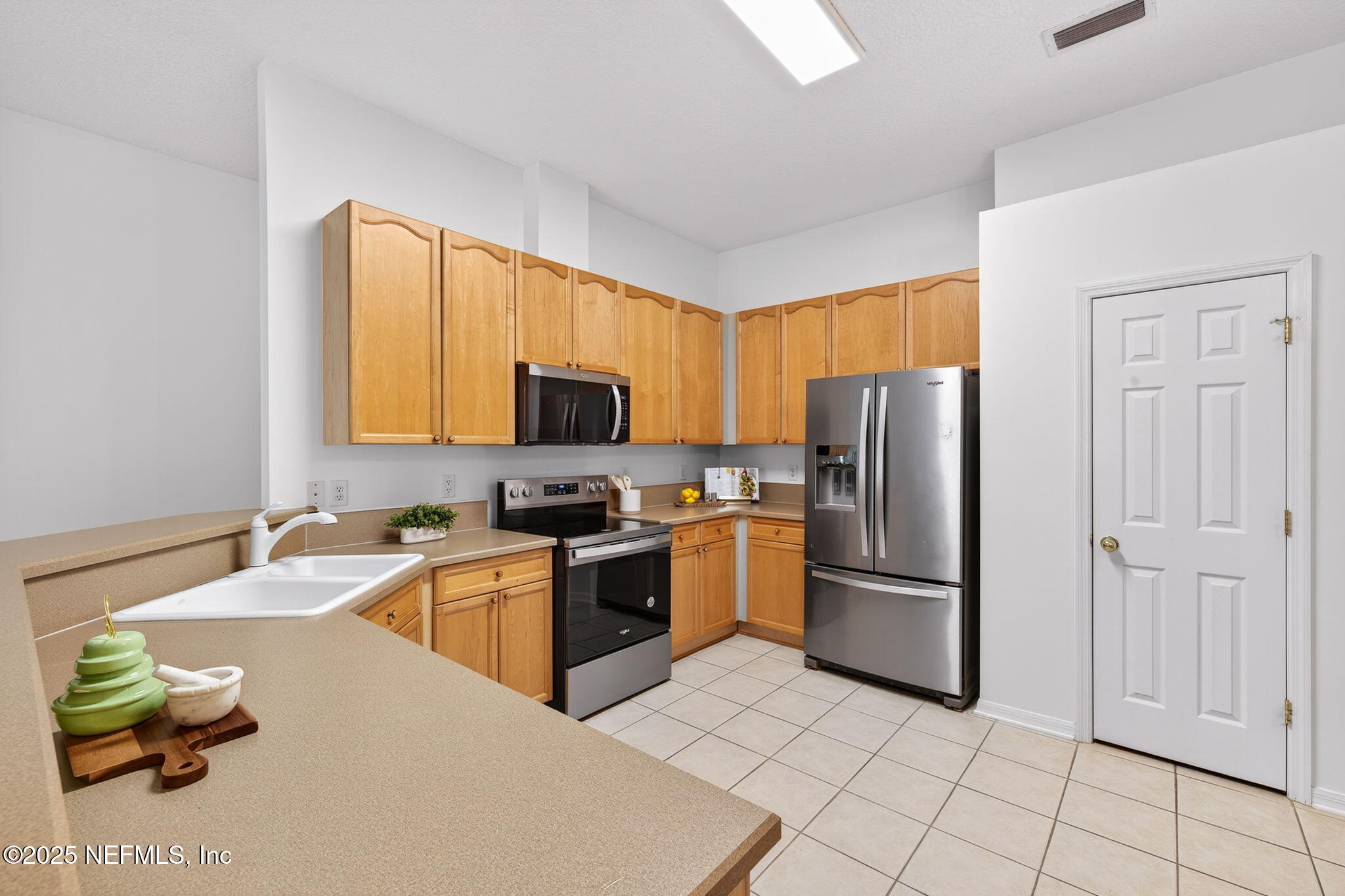 12401 BRIARMEAD Lane