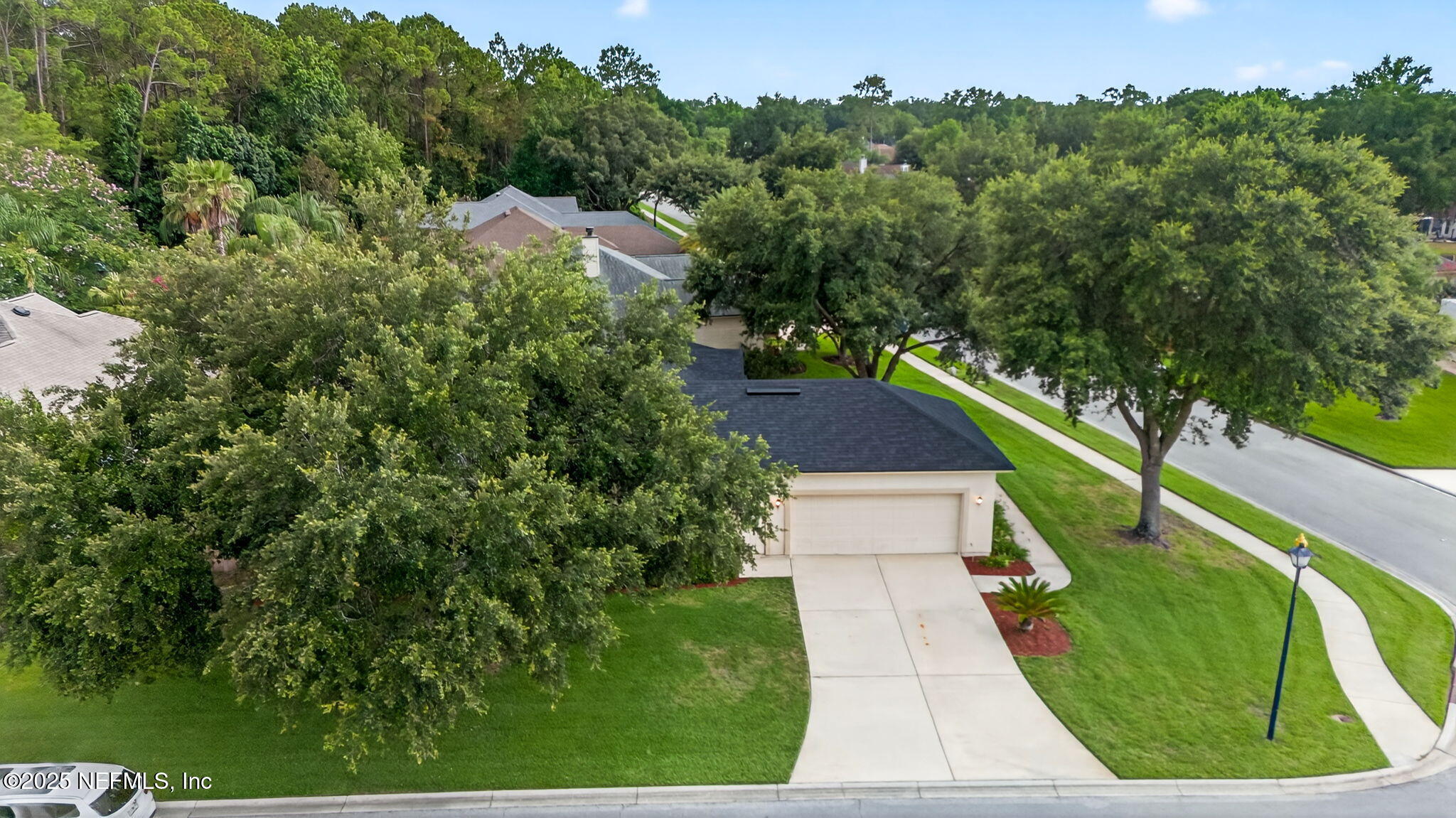 12401 BRIARMEAD Lane