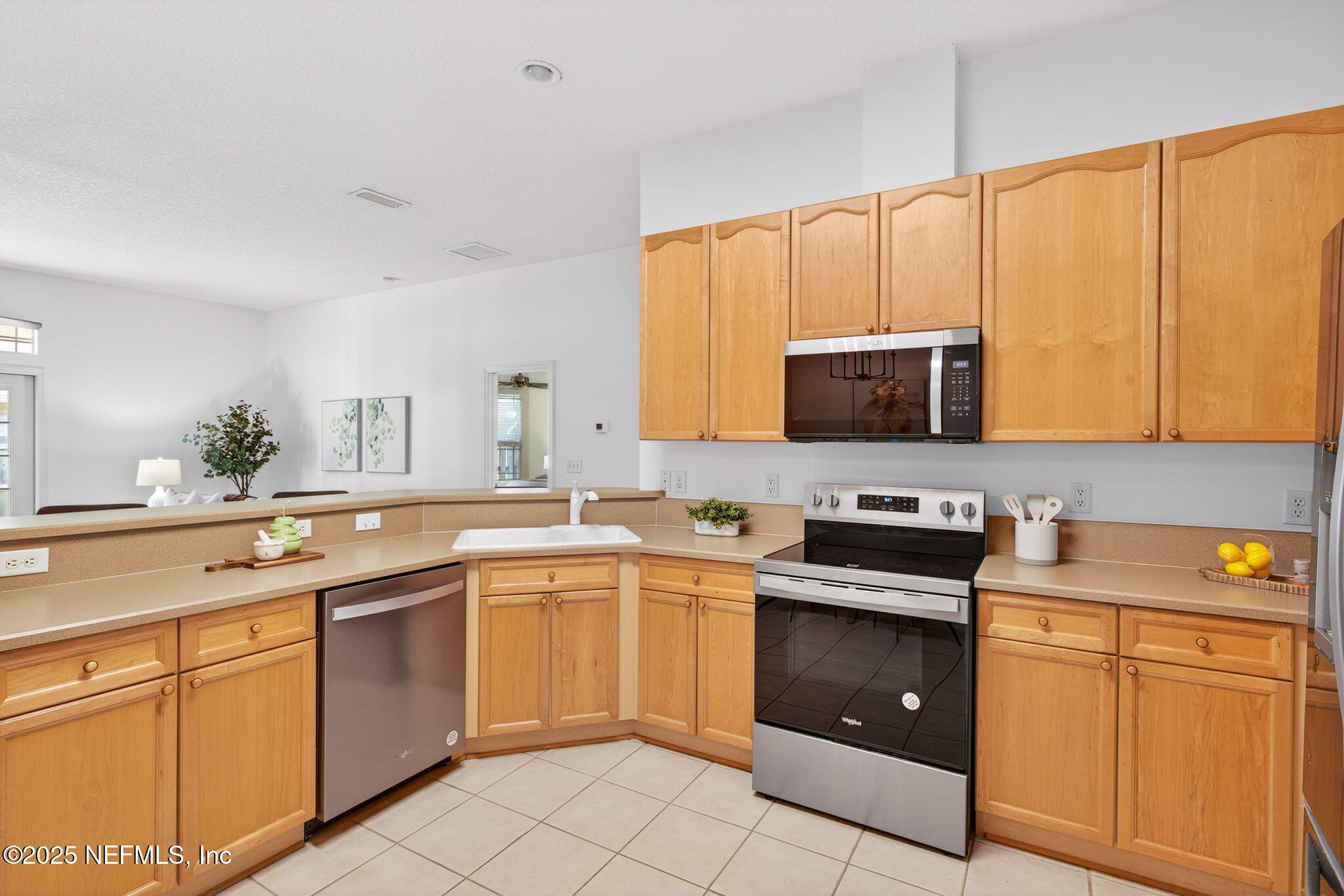 12401 BRIARMEAD Lane