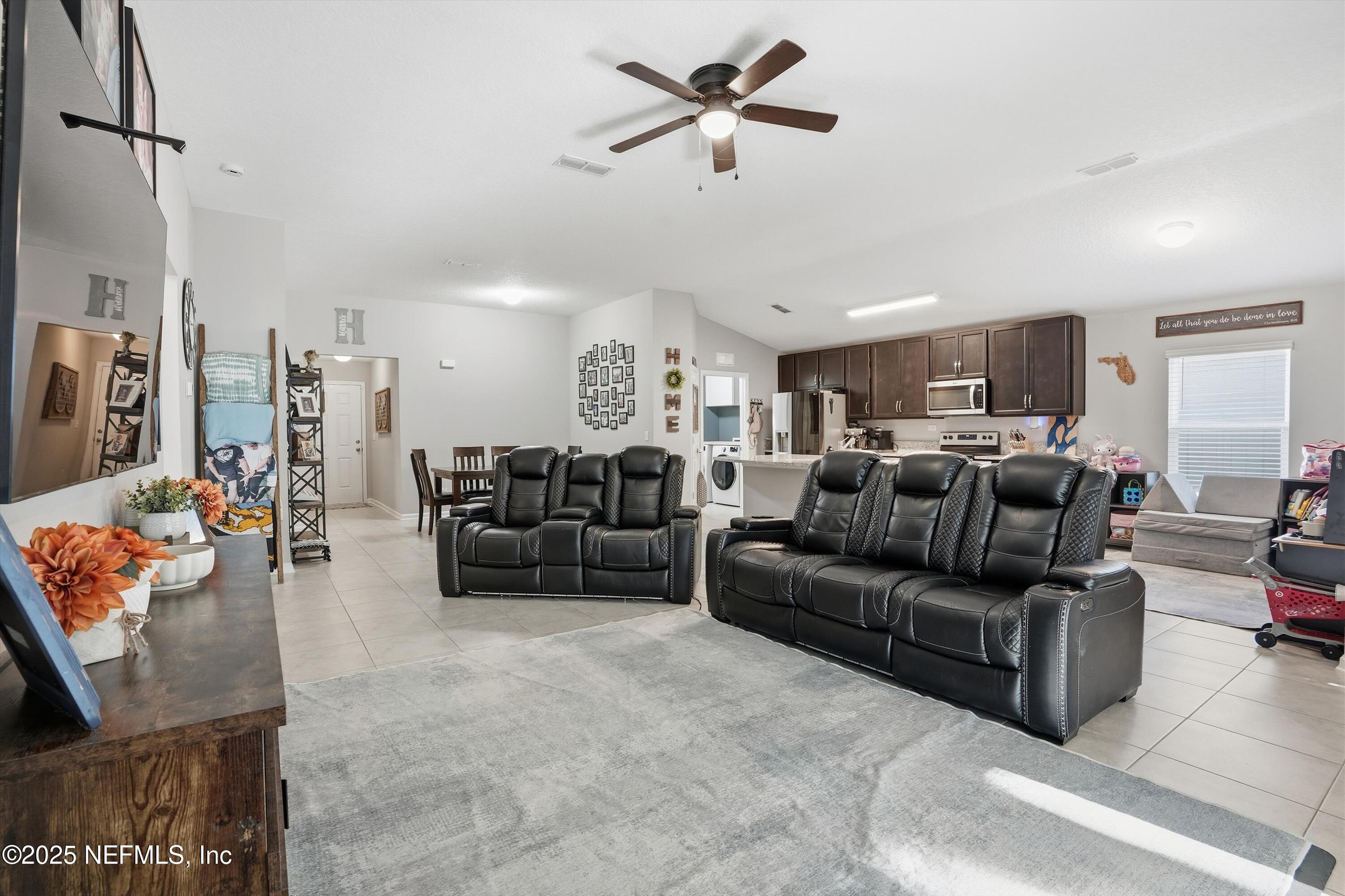 12597 CREEKSIDE MANOR Drive