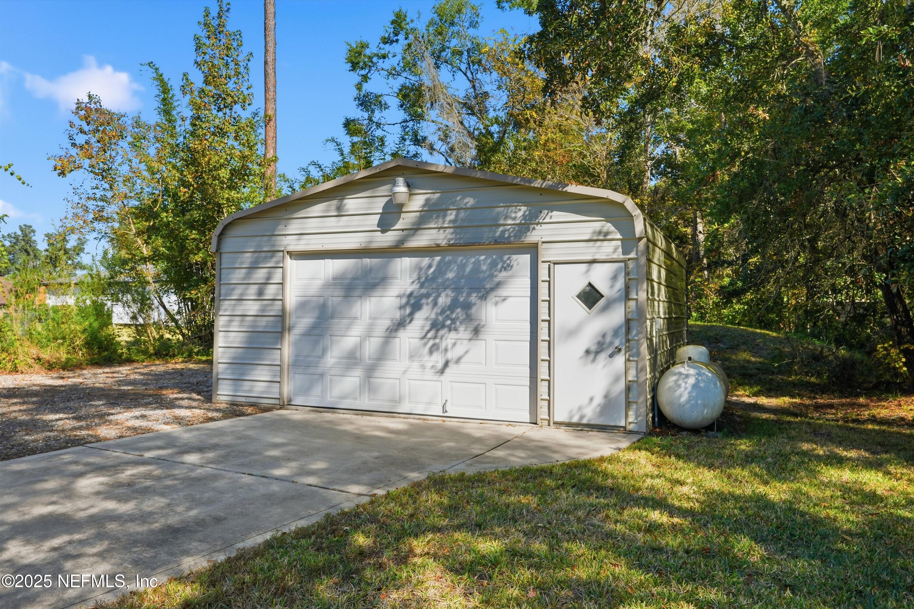 3297 TIKI Lane