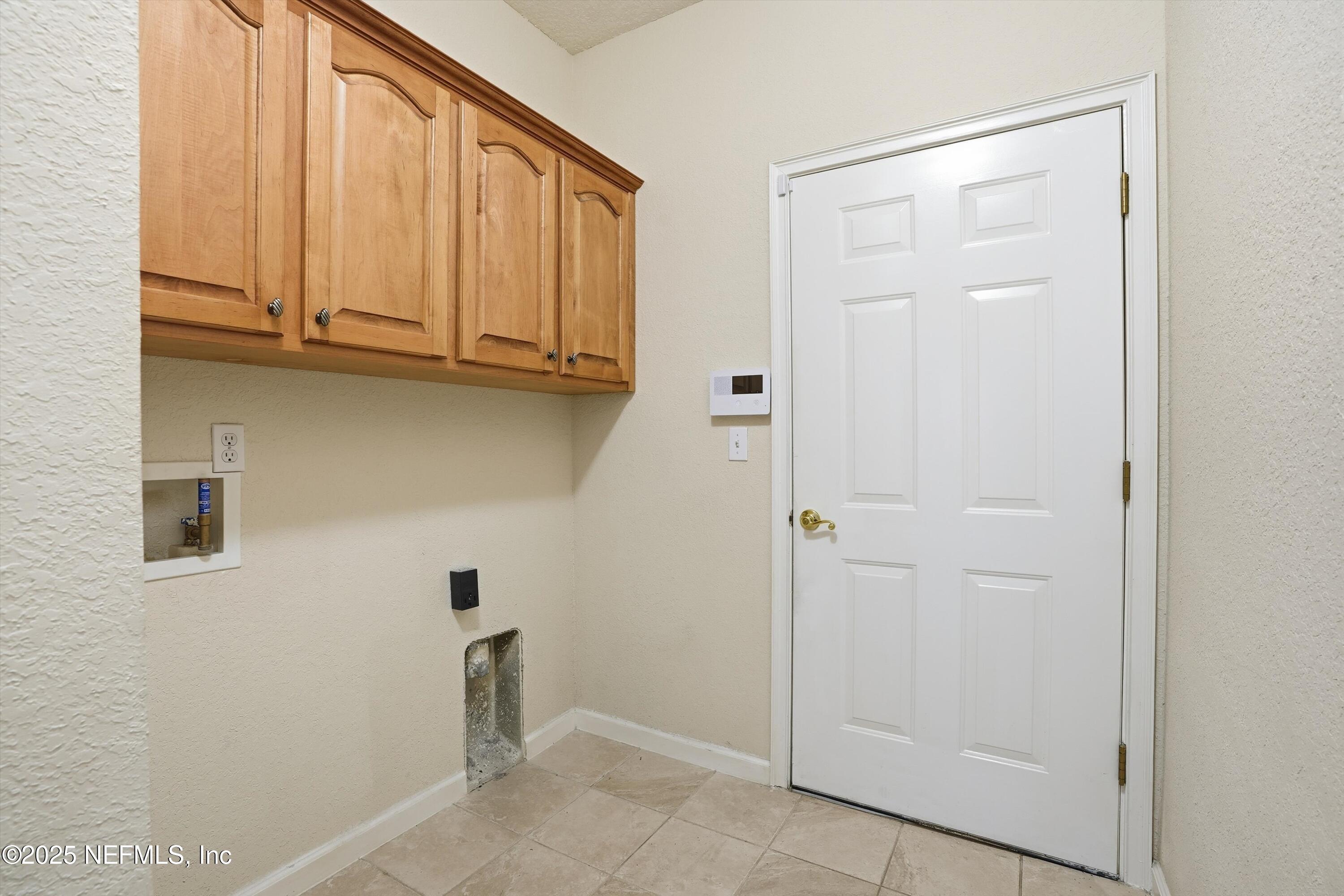 3297 TIKI Lane